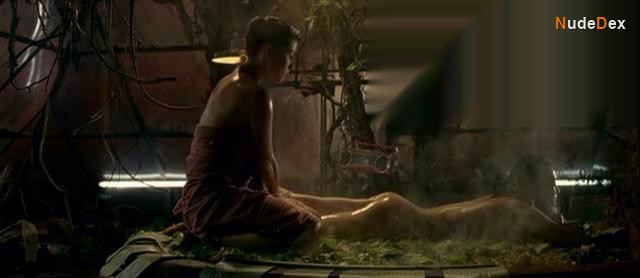 Mylene Jampanoi in Les Filles Du Botaniste, photo 11