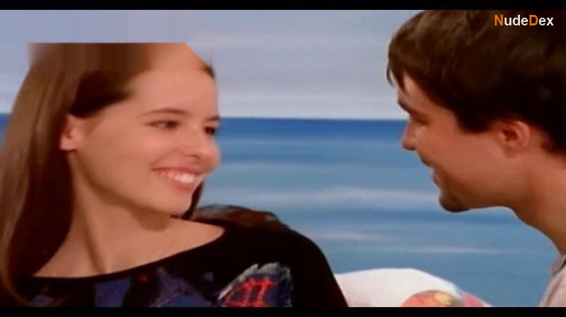 Mylene Jampanoi in Sous Le Soleil, photo 10