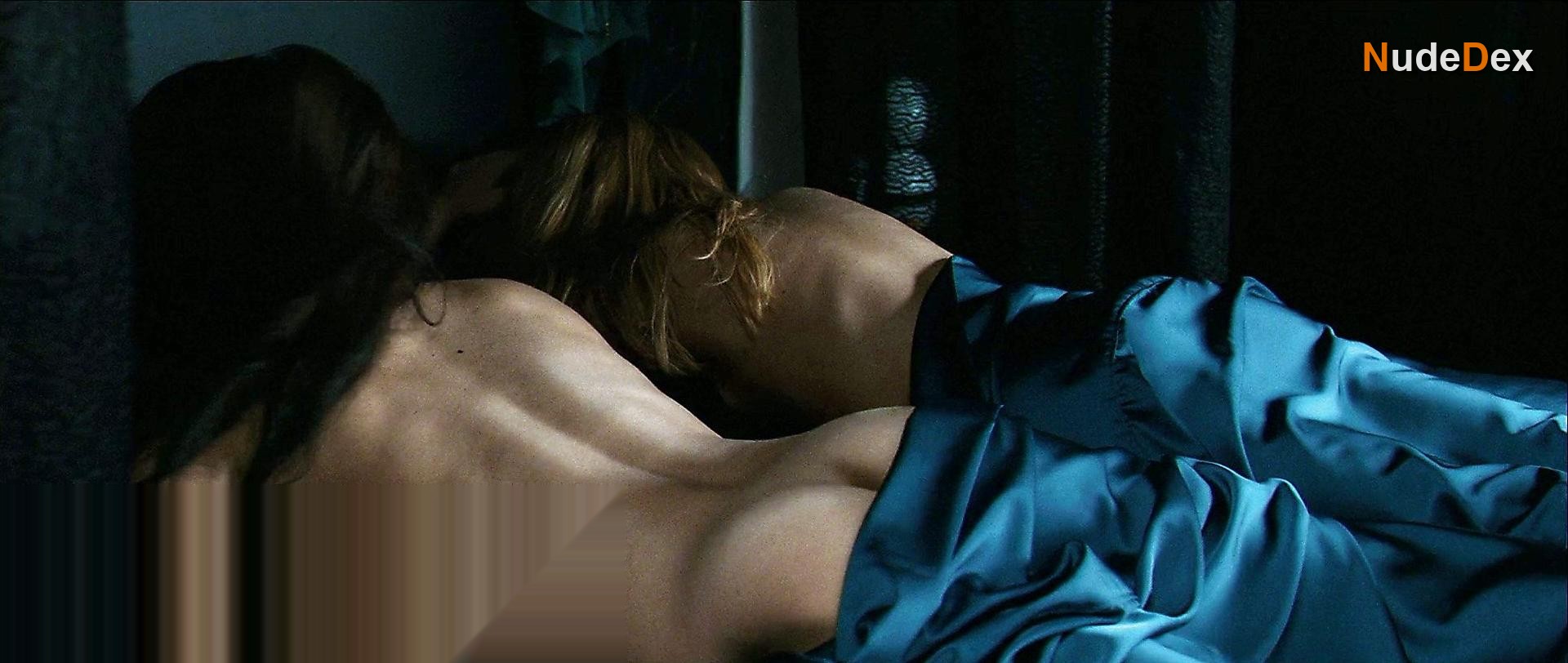 Mylene Jampanoi in The Maneater, photo 13