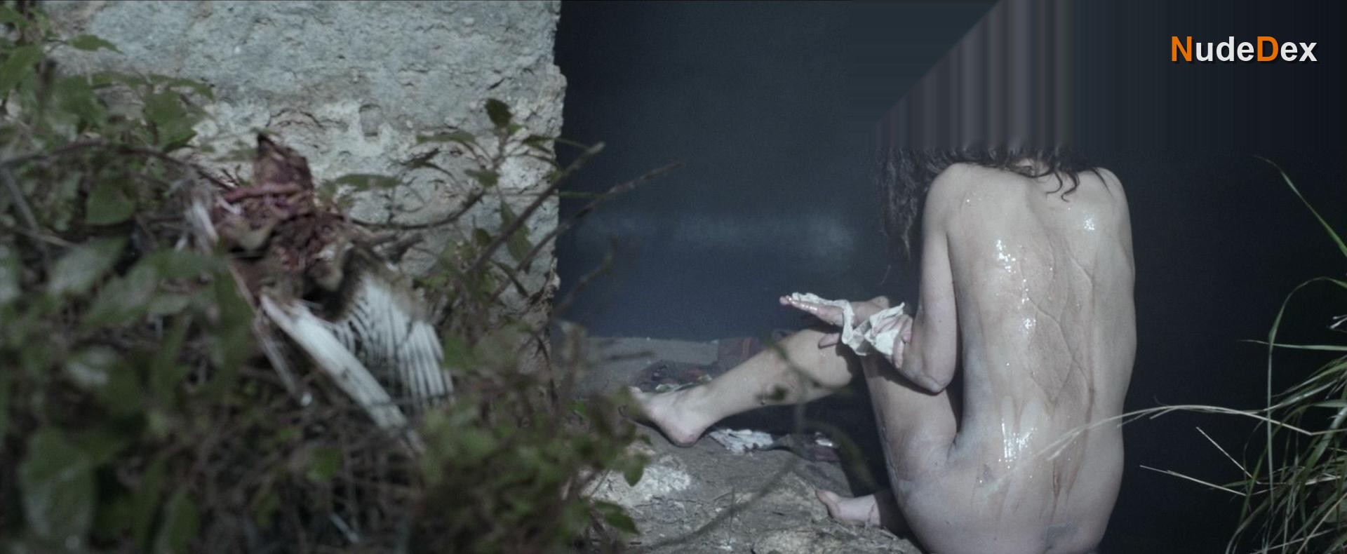 Nadia Hilker in Spring, photo 3