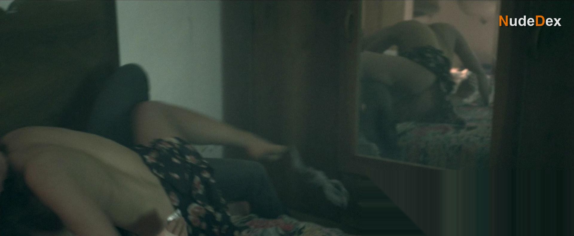 Nadia Hilker in Spring, photo 6