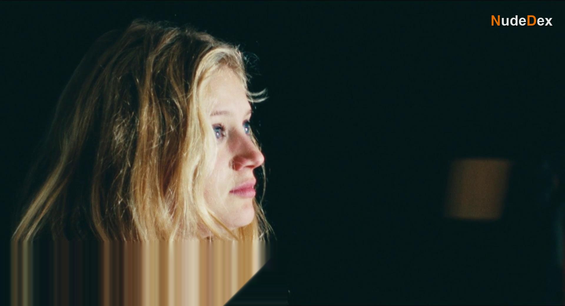 Nadia Tereszkiewicz in Forever Young, photo 5