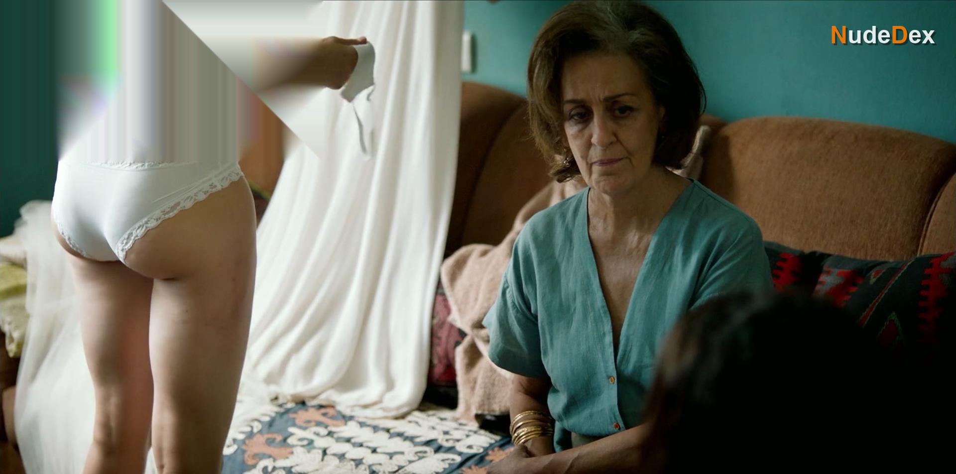 Nadia Tereszkiewicz in Possessions, photo 3