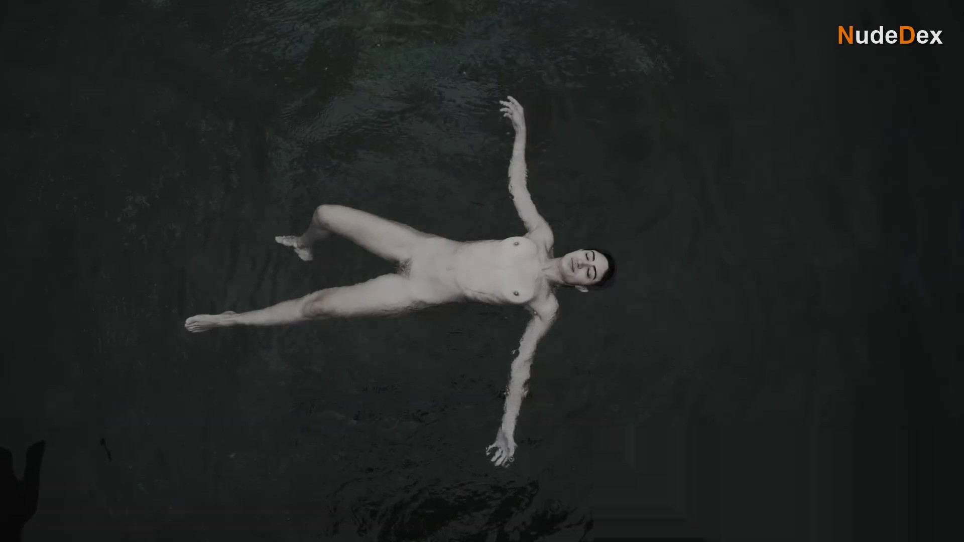 Nairi Hadodo in Trout, photo 2