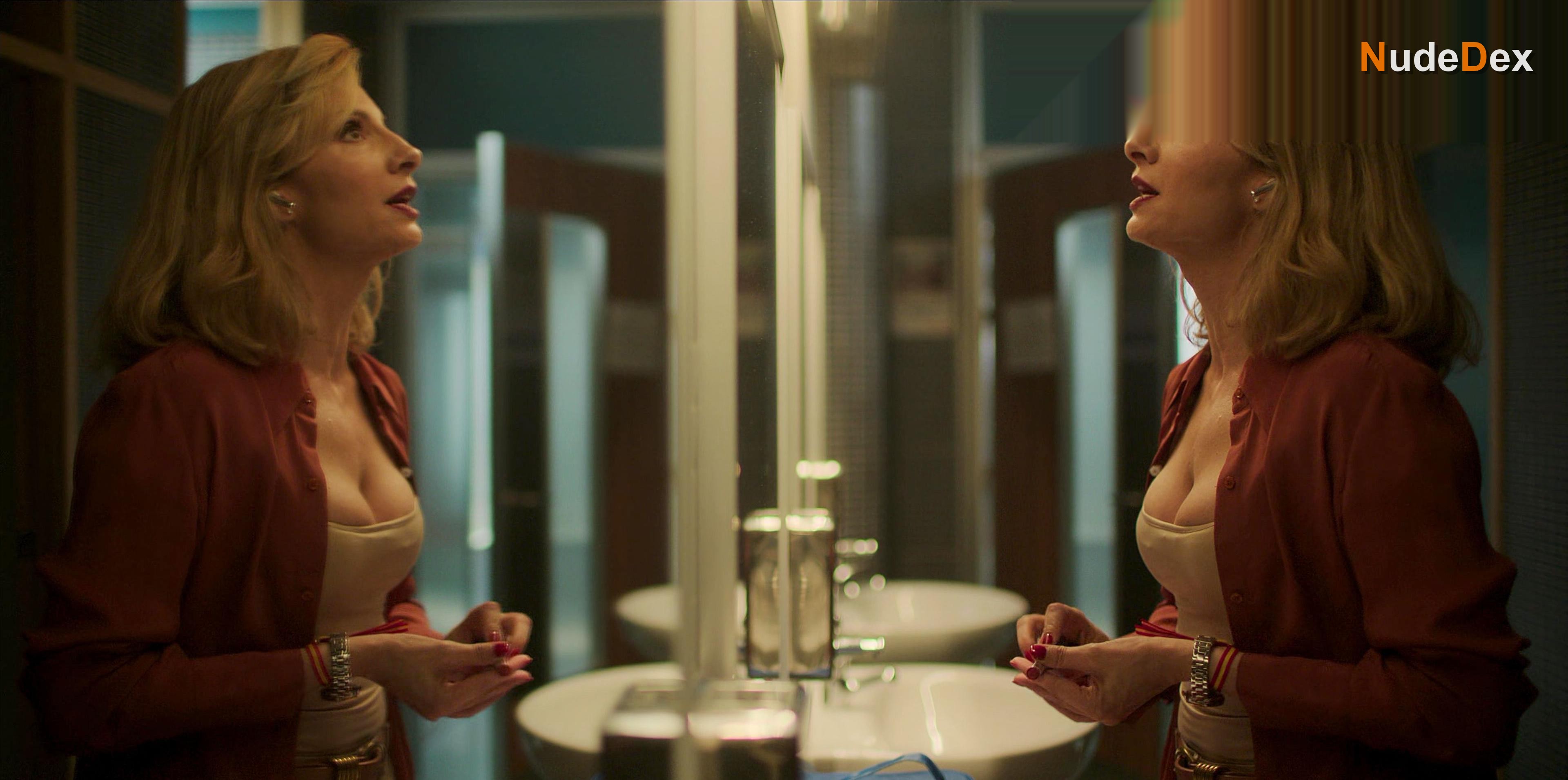 Najwa Nimri in Breathless, photo 6