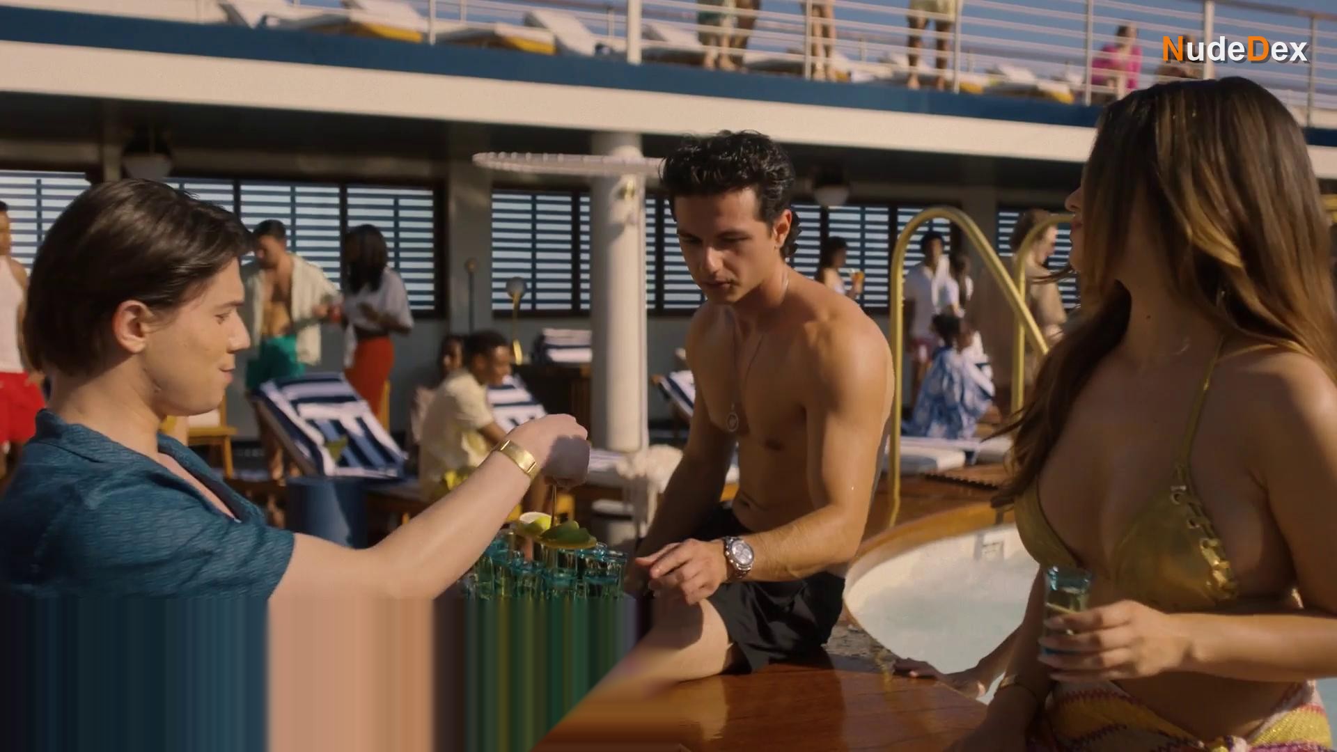 Nas Akkerman in Doctor Odyssey, photo 6