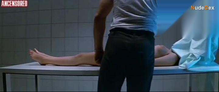Nastassja Kinski in The Moon In The Gutter, photo 2