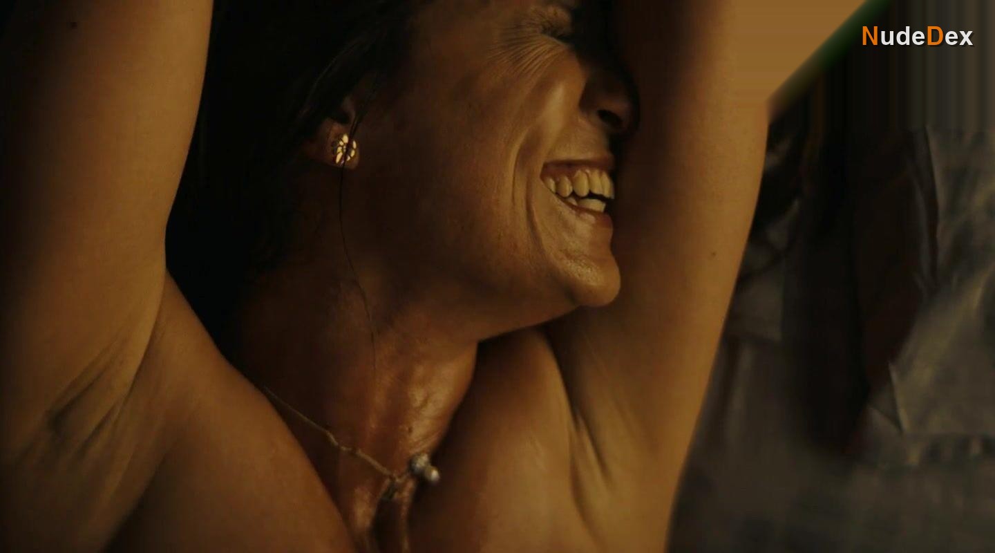 Natalia Cociuffo in Moscas, photo 7