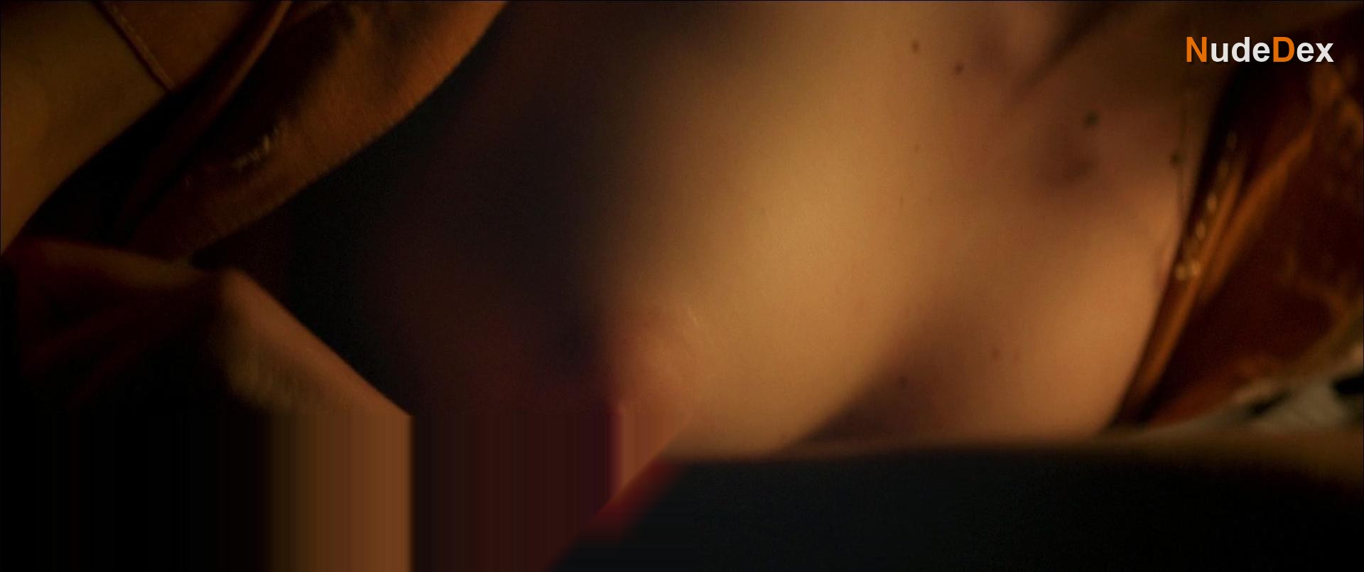 Natalia De Molina in Living Is Easy With Eyes Closed, photo 10