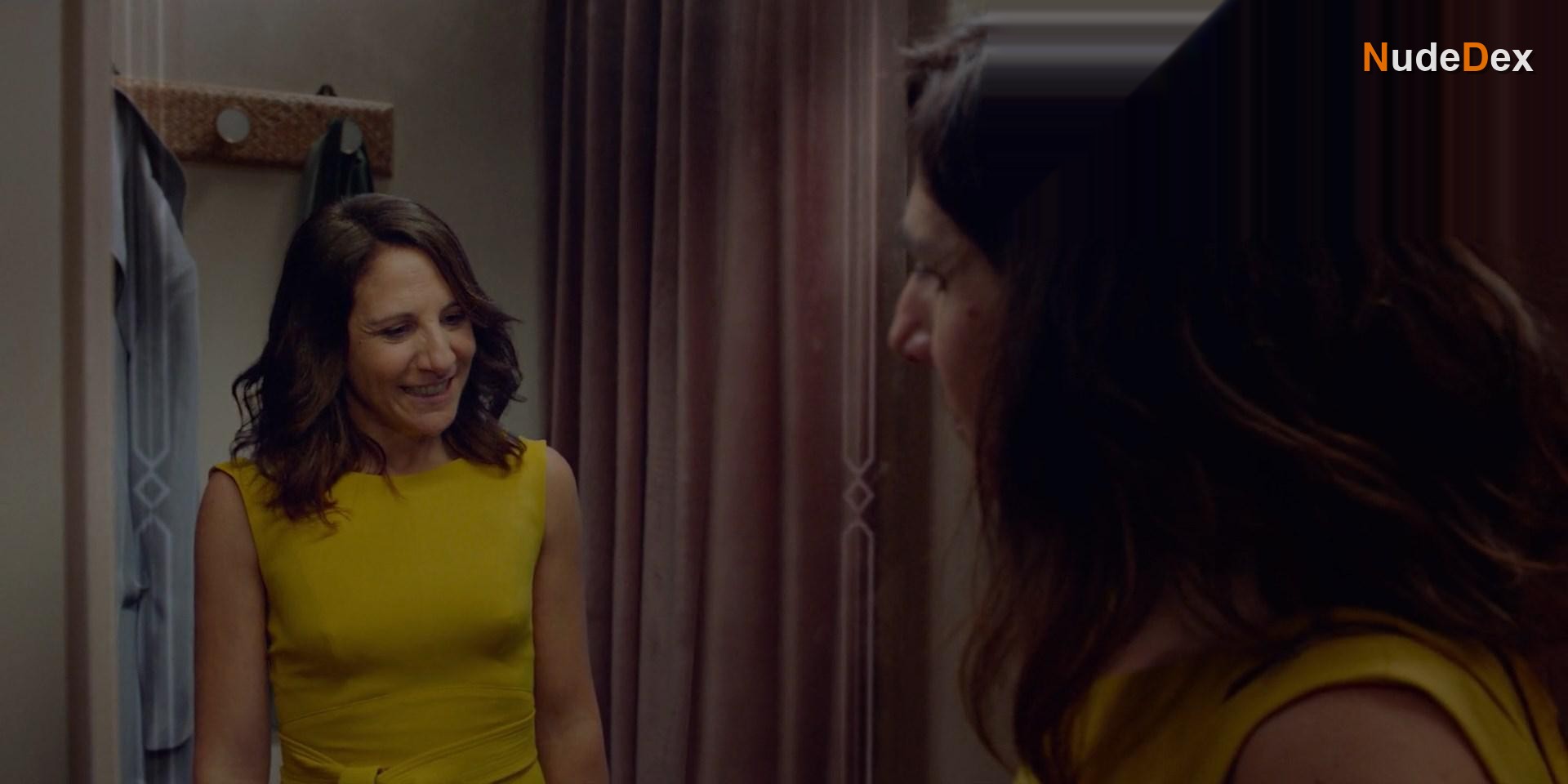 Natalia De Molina in Mirror, Mirror, photo 5