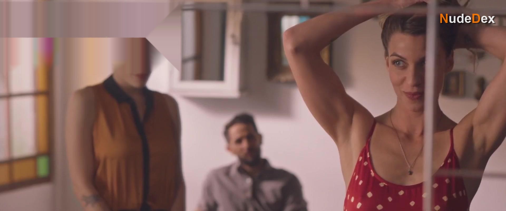 Natalia Tena in Sangre, photo 22