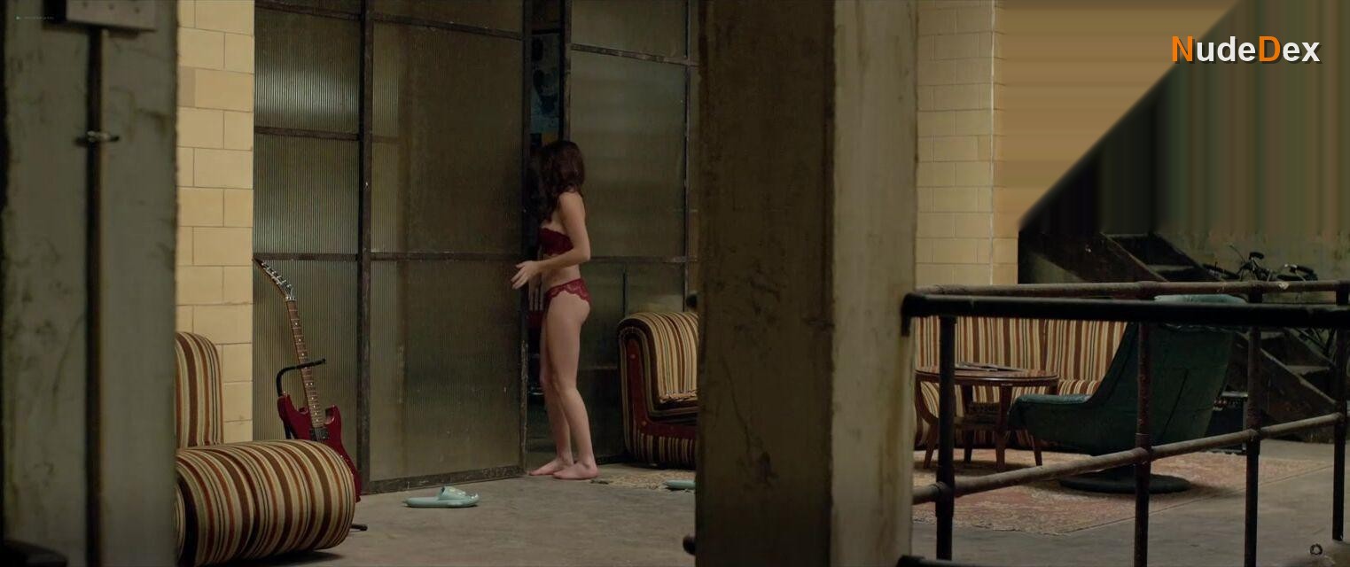 Natalie Alyn Lind in Marked Men: Rule + Shaw, photo 9
