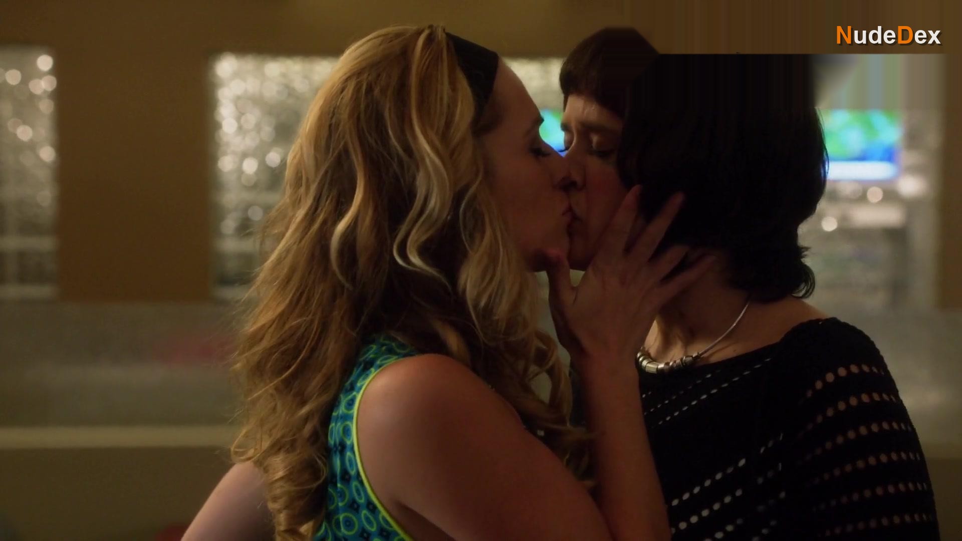 Natalie Hall in Star-crossed, photo 14