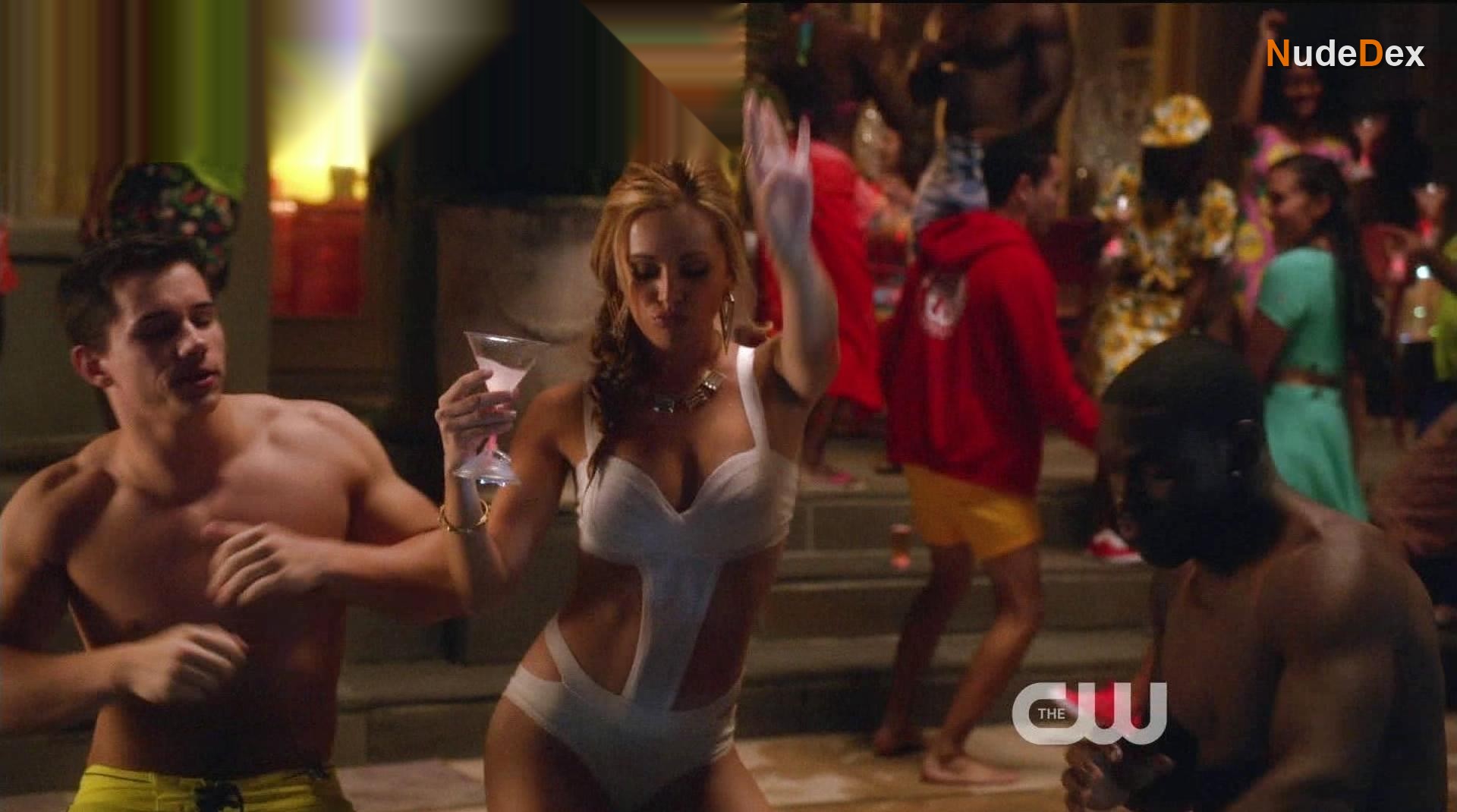 Natalie Hall in Star-crossed, photo 21
