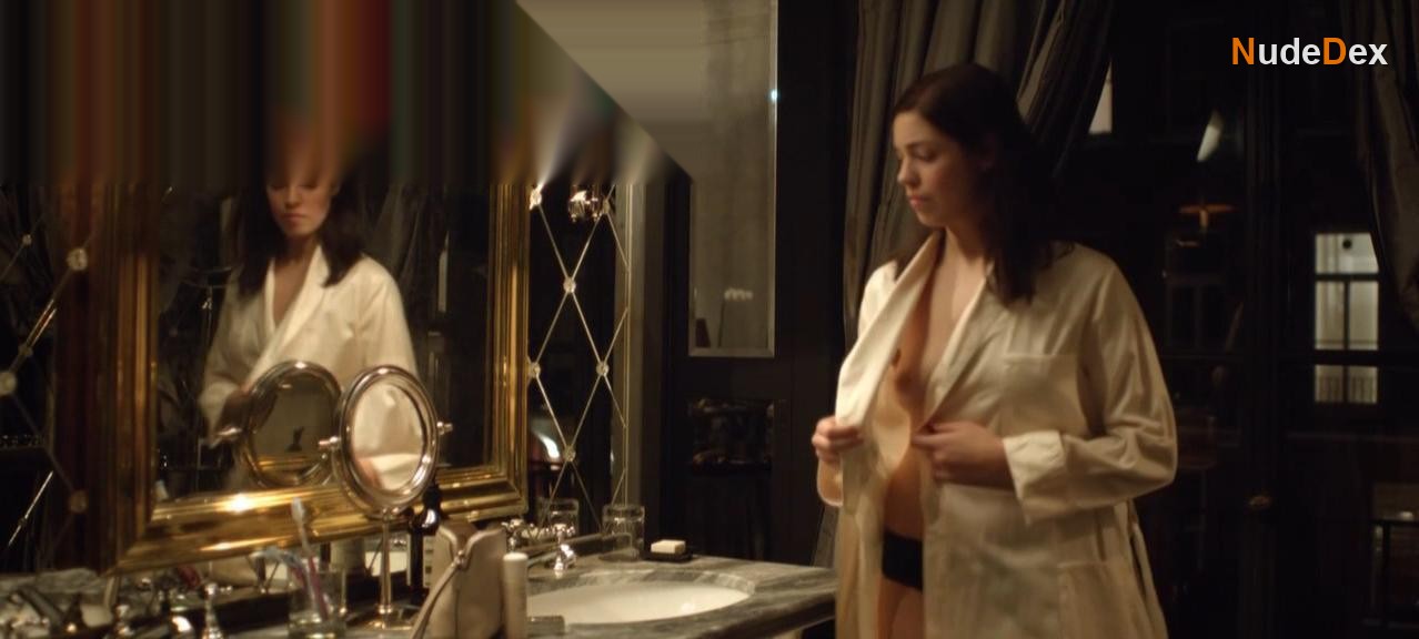 Natalie Madueno in Bedrag, photo 7