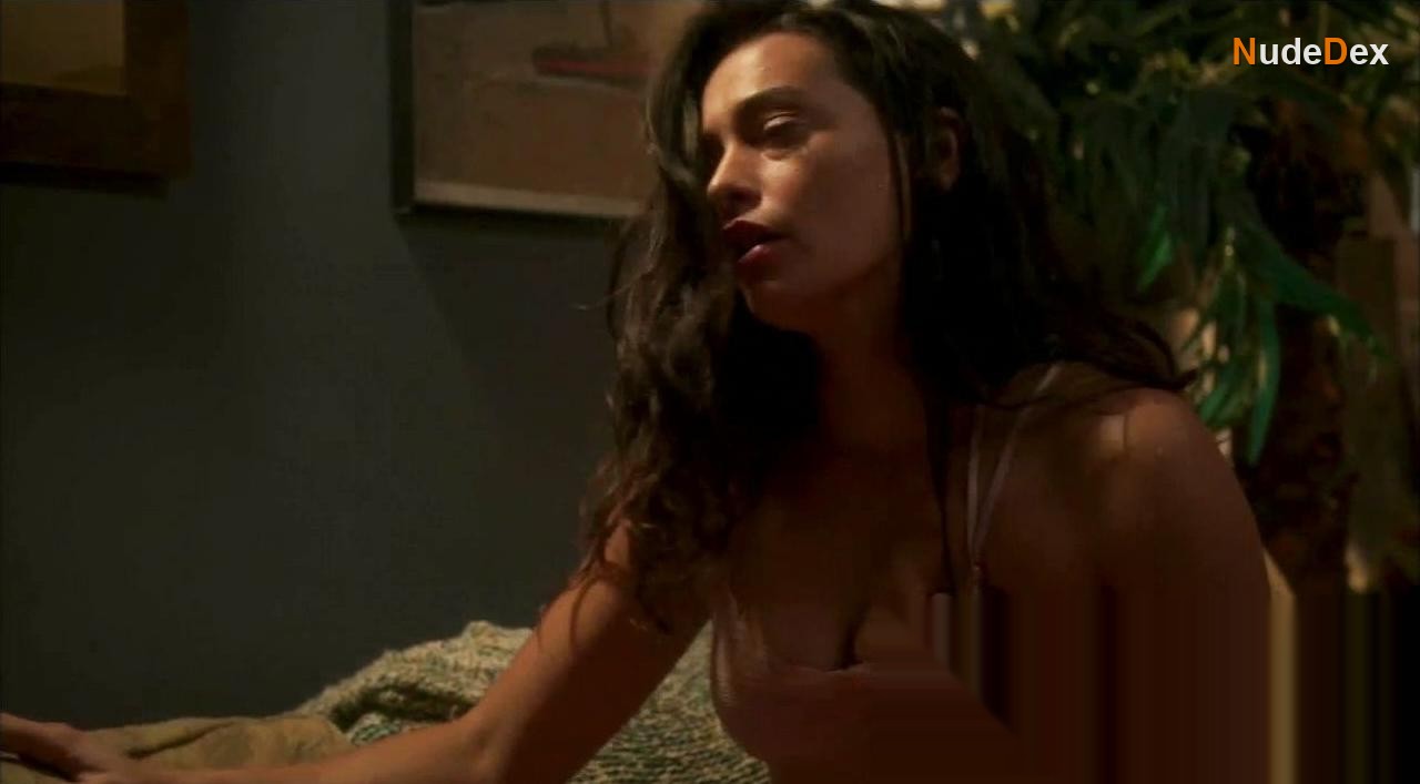 Natalie Martinez in Kingdom, photo 27