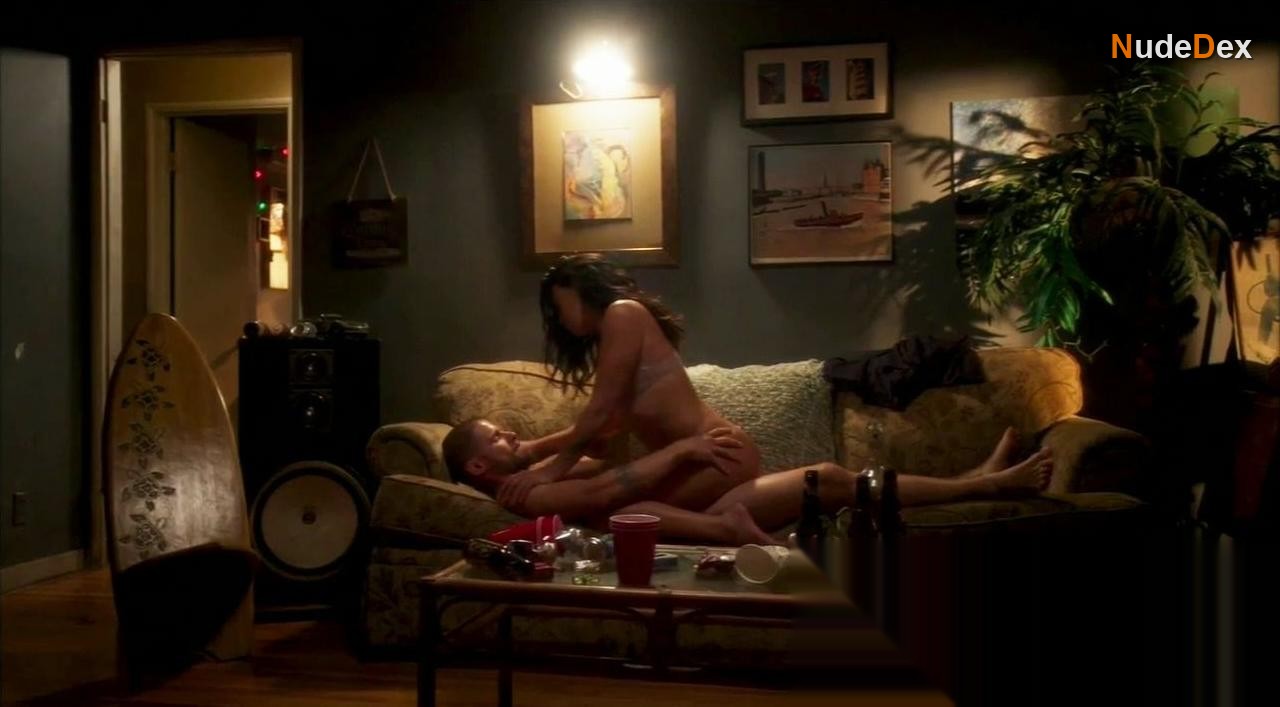Natalie Martinez in Kingdom, photo 31