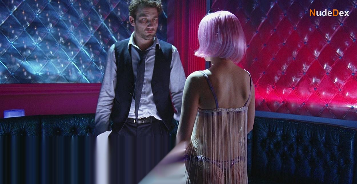 Natalie Portman in Closer, photo 6