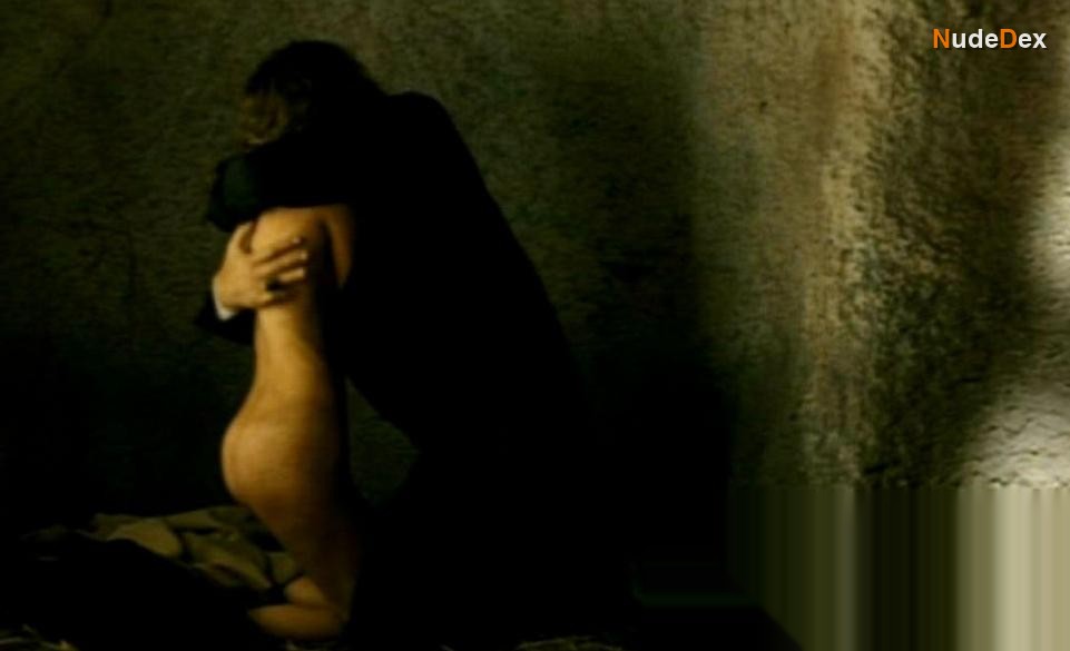 Natalie Portman in Goya S Ghosts, photo 8