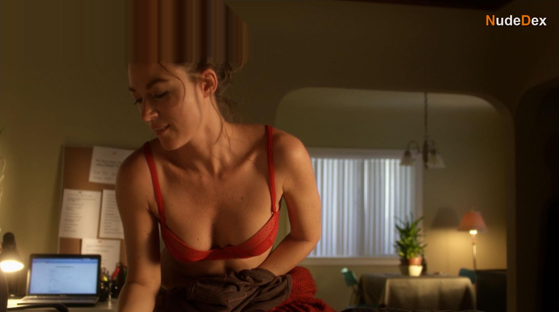 Natalie Zea in Sweet Talk, photo 5
