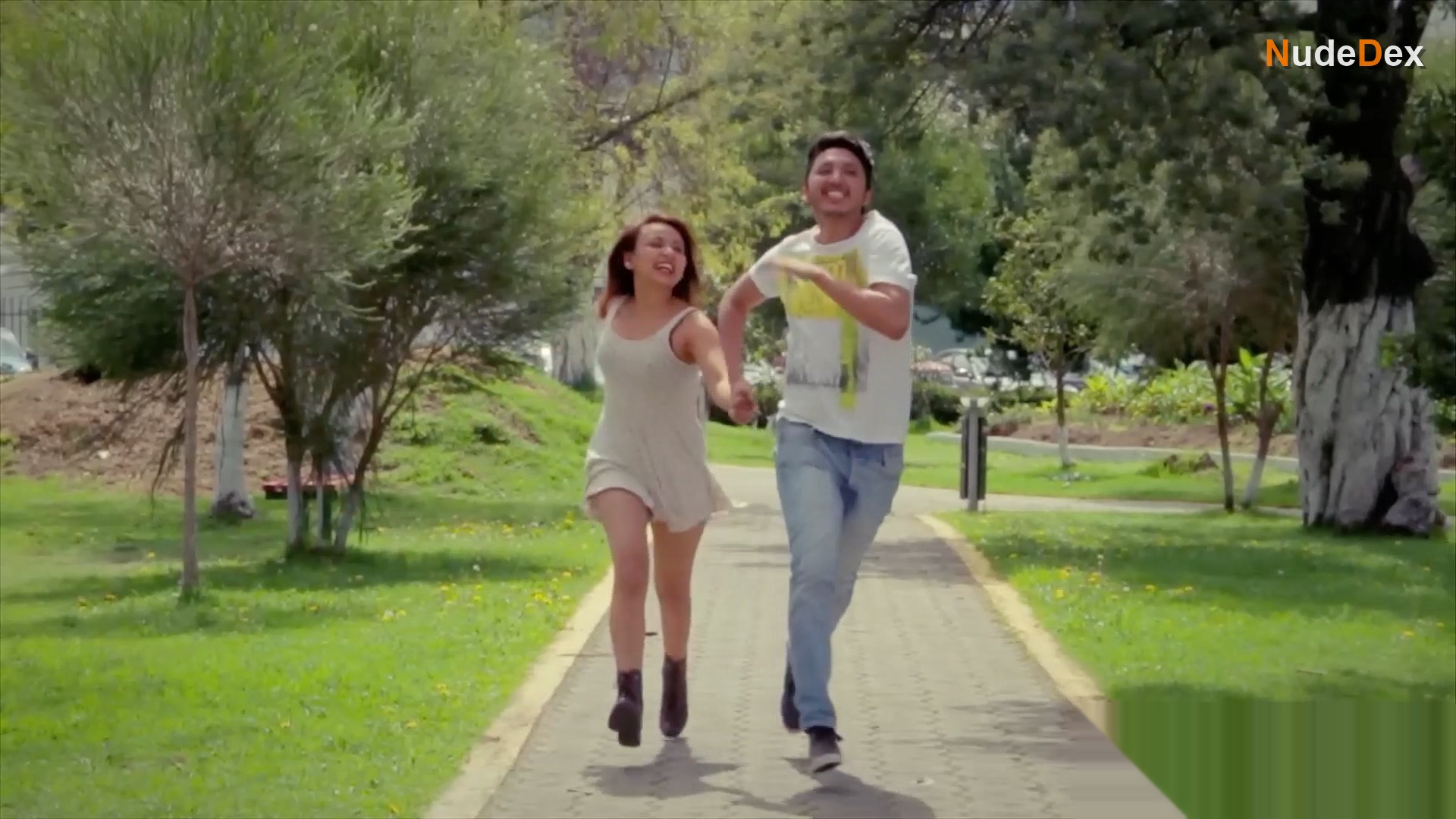 Nataly Valencia Valdez in Enchufetv, photo 15