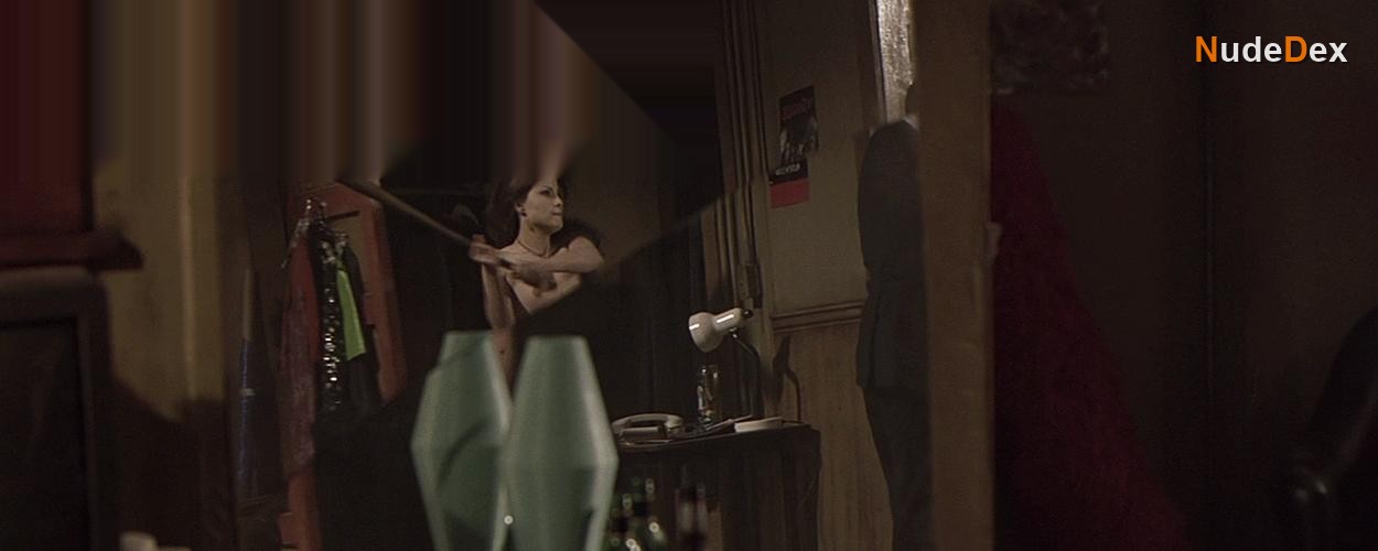 Natassia Malthe in Chaos, photo 1