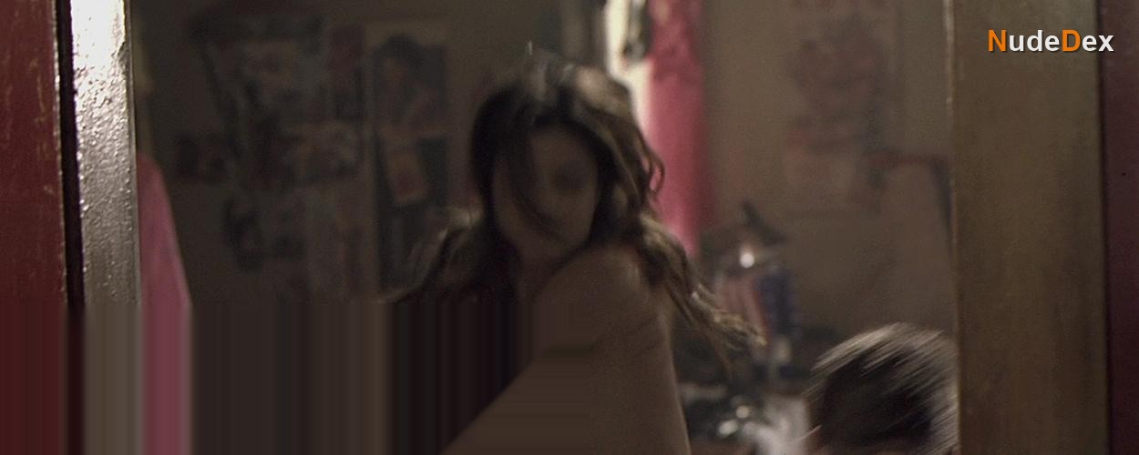 Natassia Malthe in Chaos, photo 2