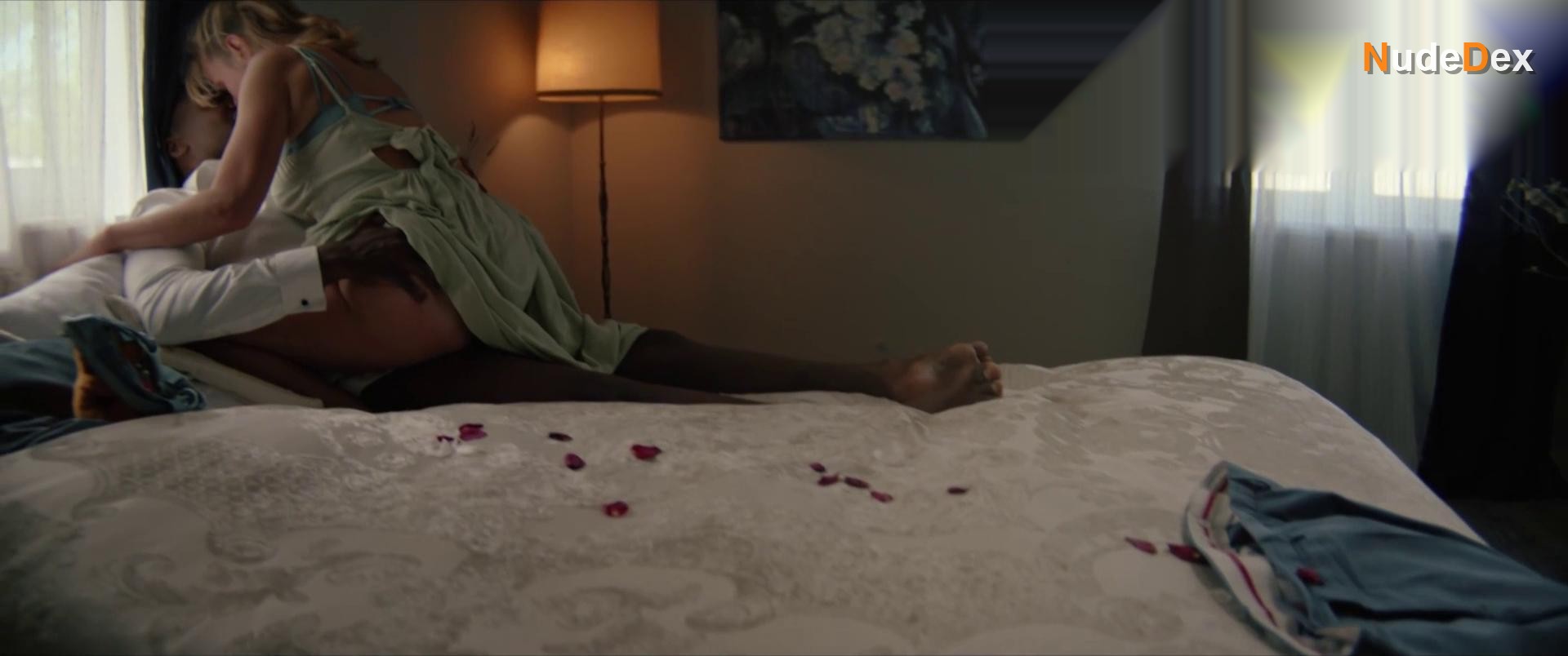 Nathalie Schott in Blody Secrets, photo 2