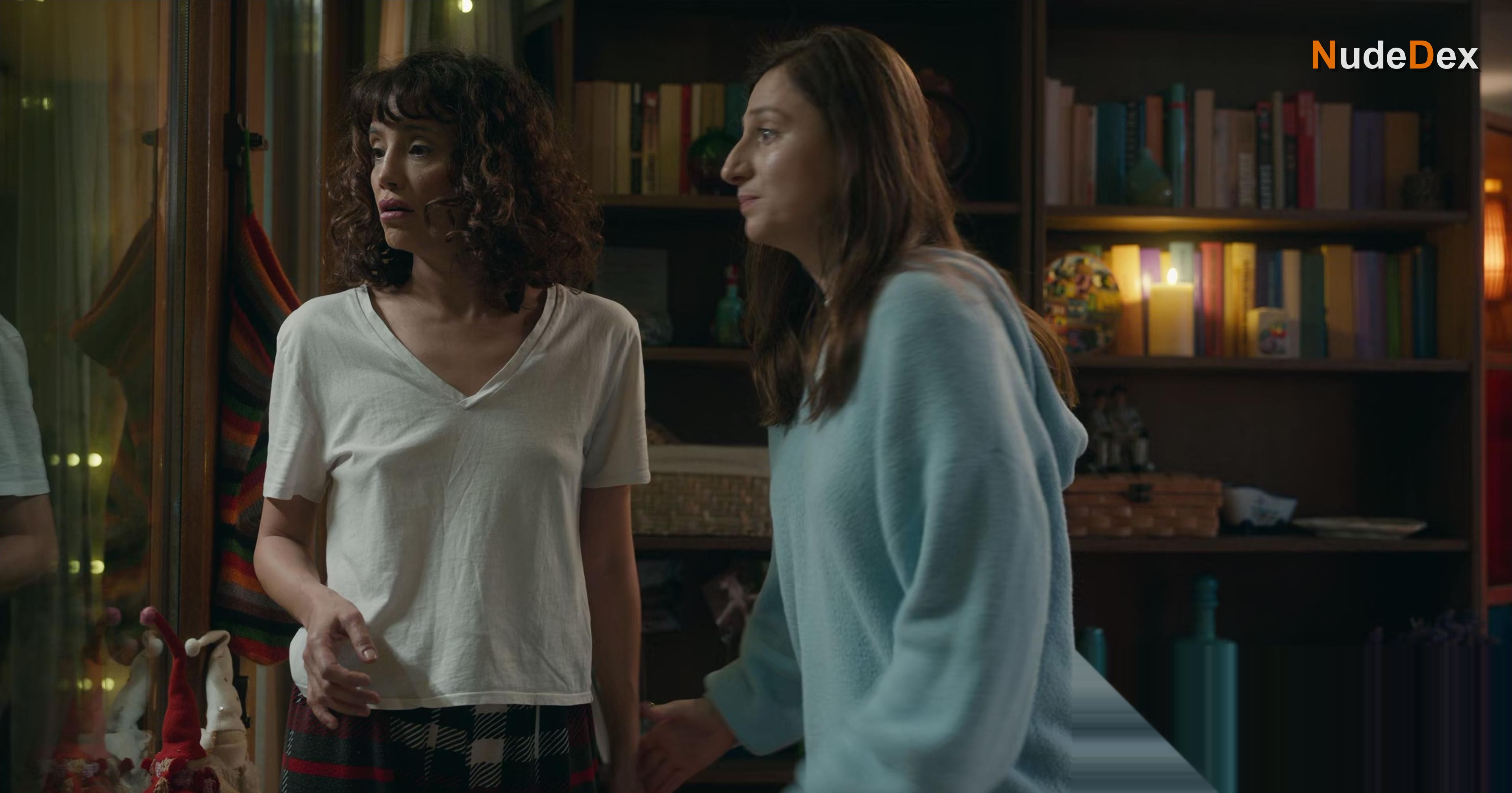 Nehir Erdogan in Mira: Life After Divorce, photo 14
