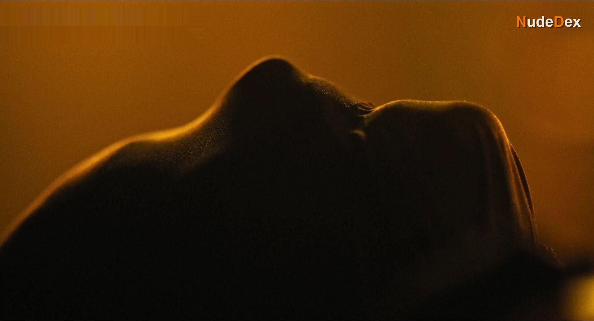 Nell Tiger Free in The First Omen, photo 4