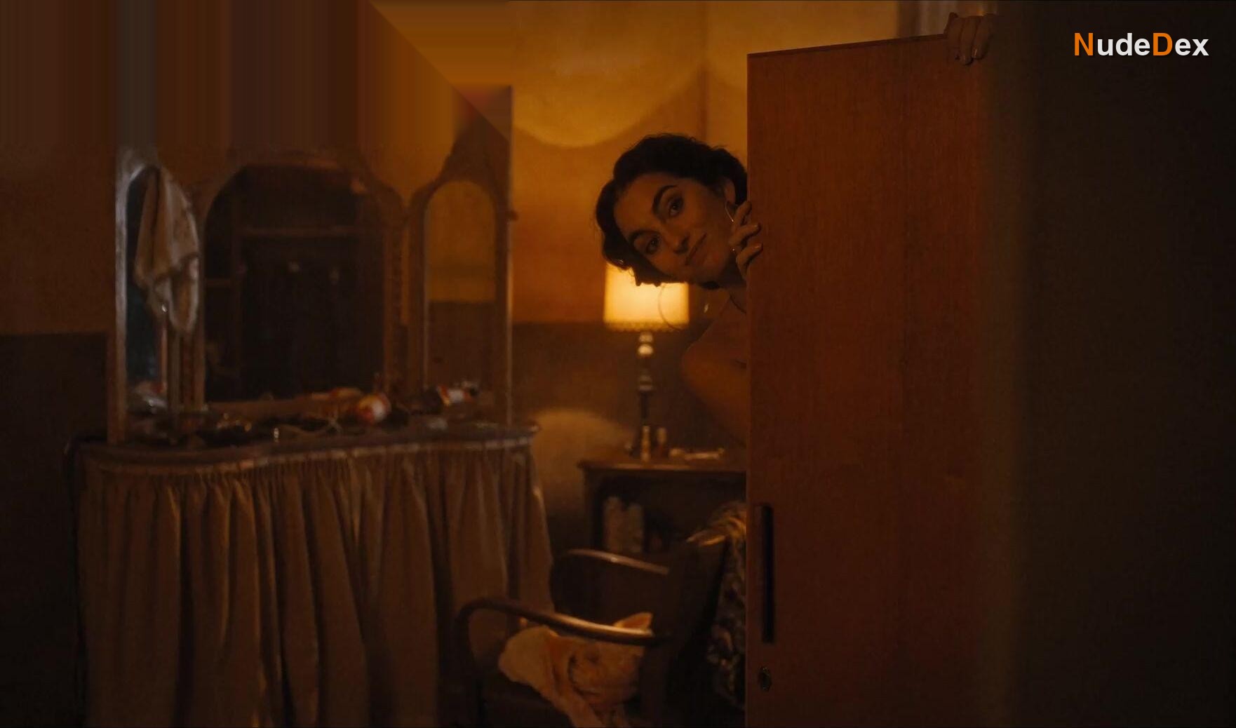 Nell Tiger Free in The First Omen, photo 6