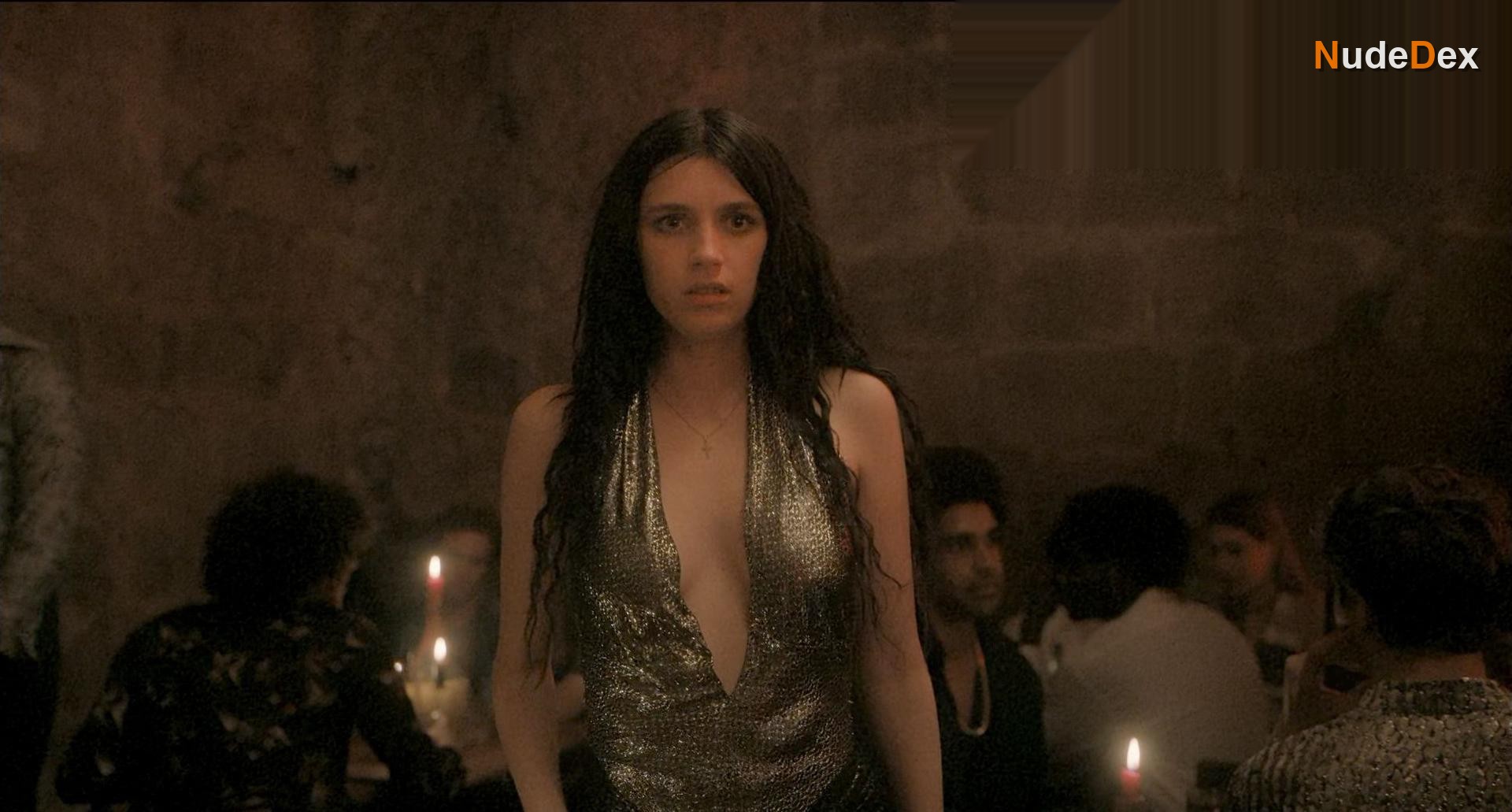 Nell Tiger Free in The First Omen, photo 13