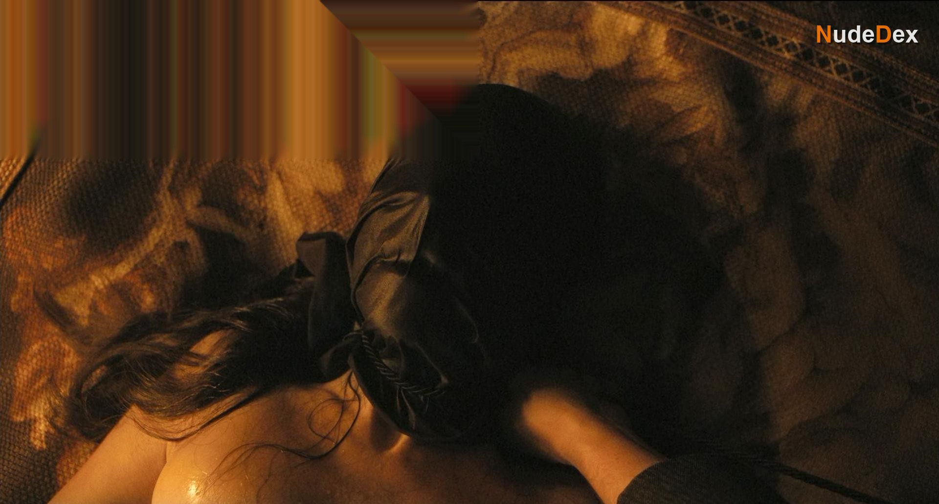 Nell Tiger Free in The First Omen, photo 14