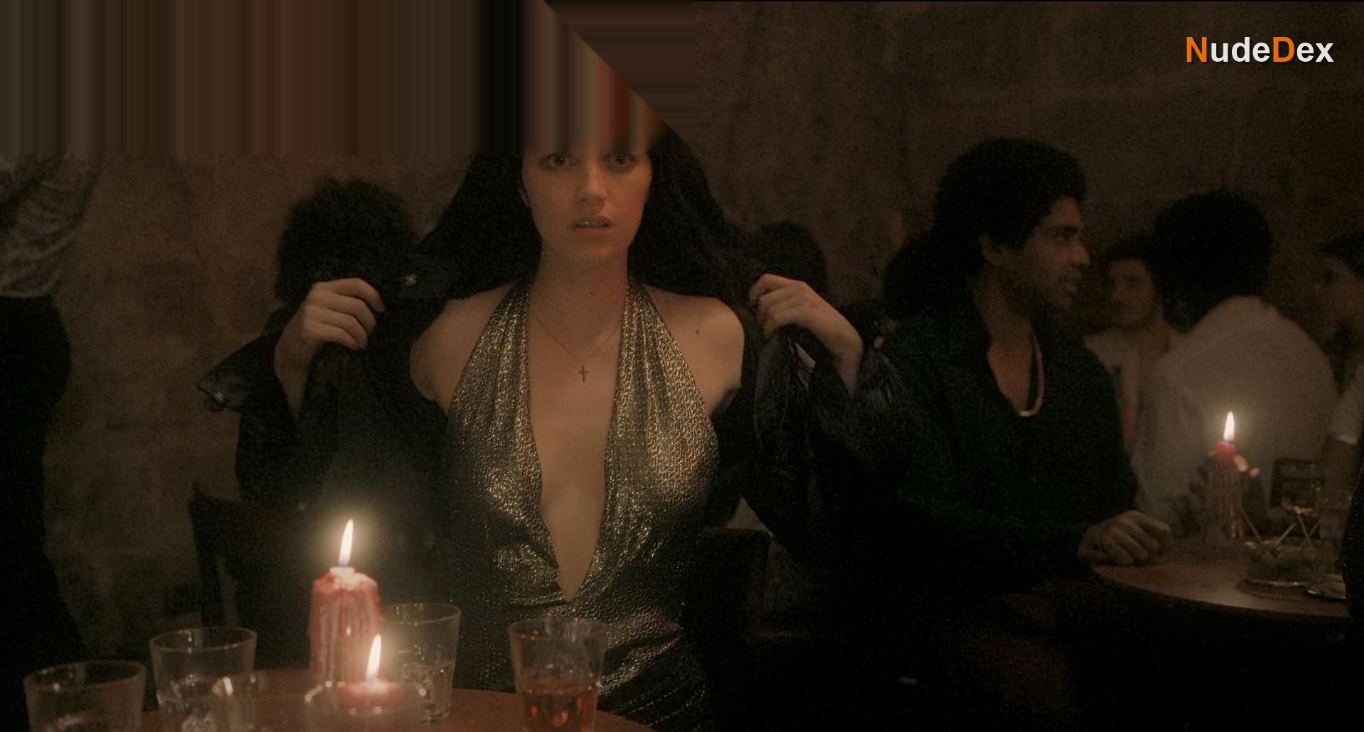 Nell Tiger Free in The First Omen, photo 15