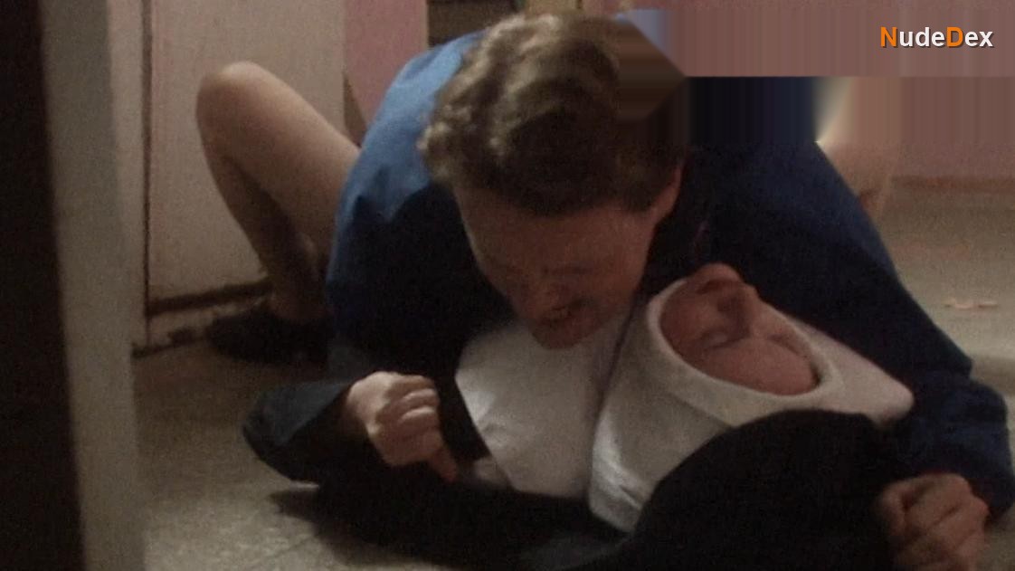 The Masturbating Gunman in The Masturbating Gunman, photo 4