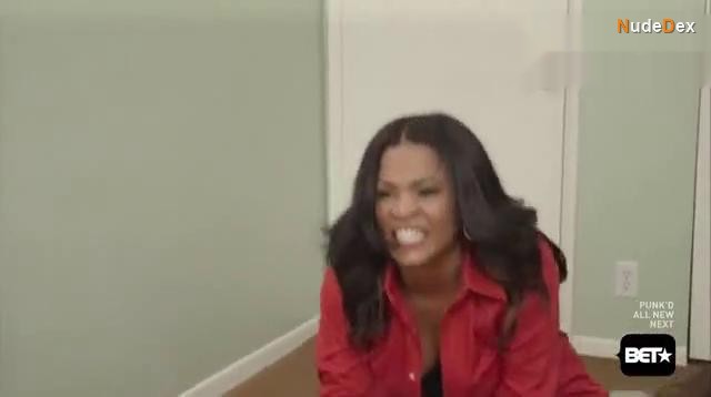 Nia Long in Real Husbands Of Hollywood, photo 3