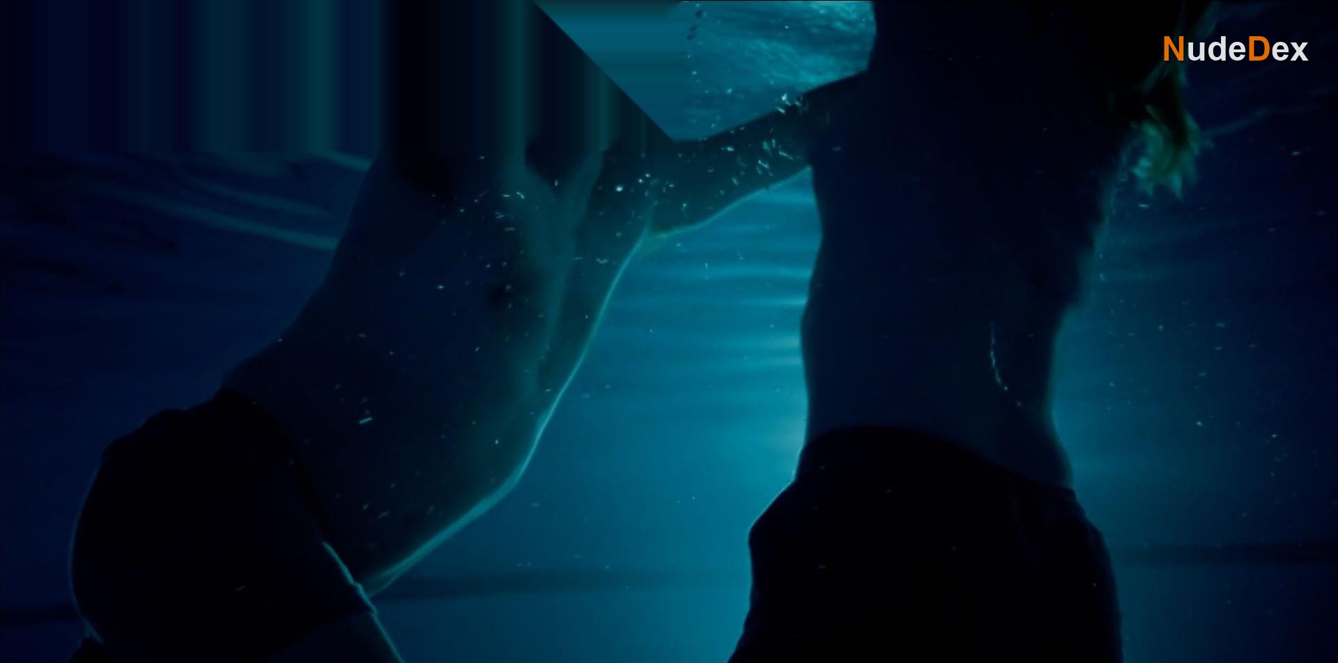 Niamh Algar in Motherfatherson, photo 8