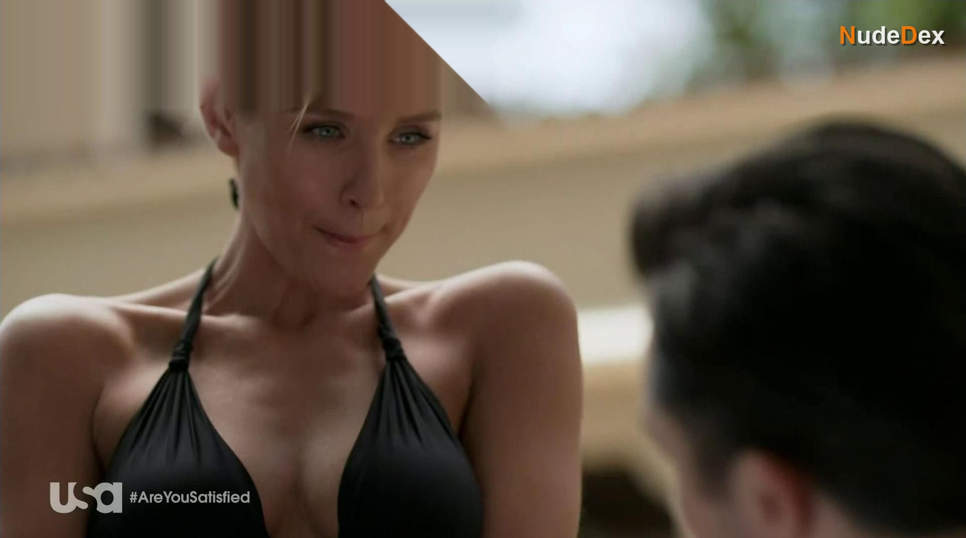 Nicky Whelan in Satisfaction, photo 6