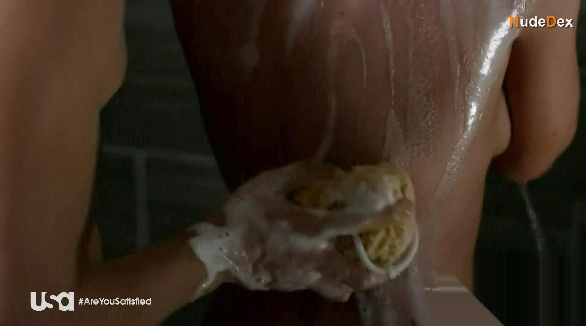 Nicky Whelan in Satisfaction, photo 10