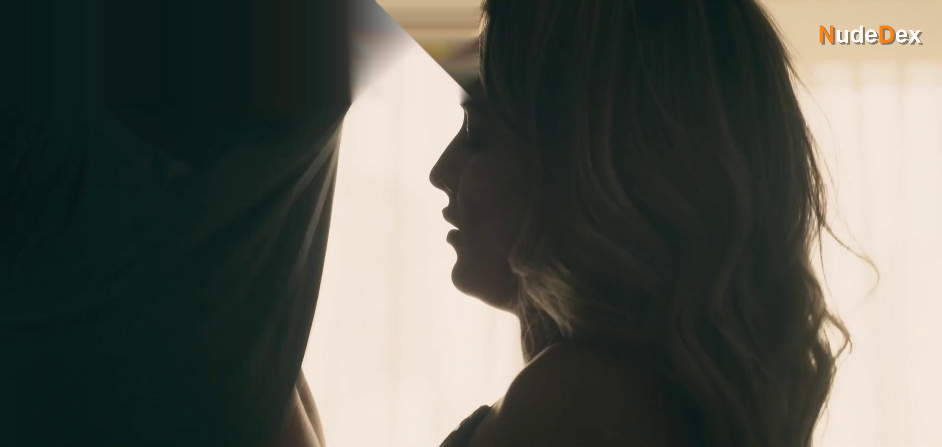 Nicole Curiel in Mujeres Asesinas, photo 10