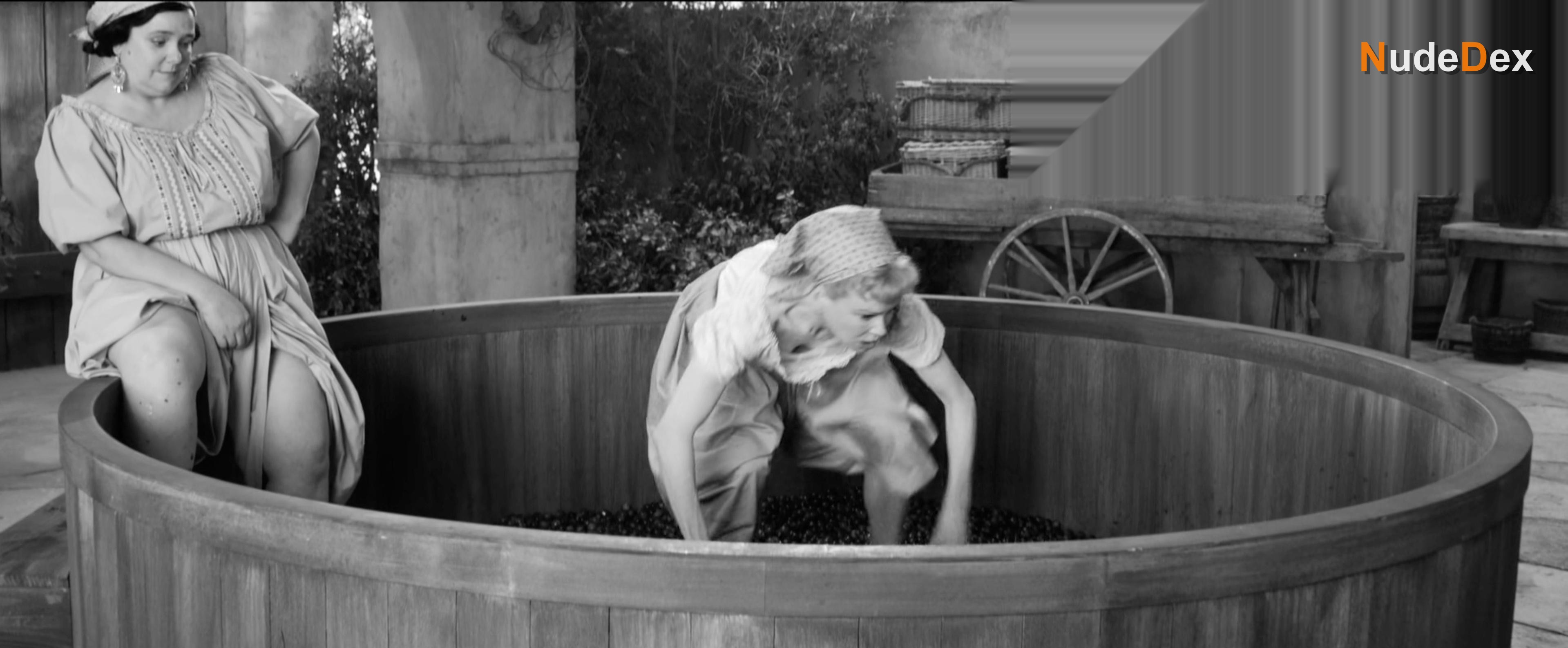 Nicole Kidman in Being The Ricardos, photo 16