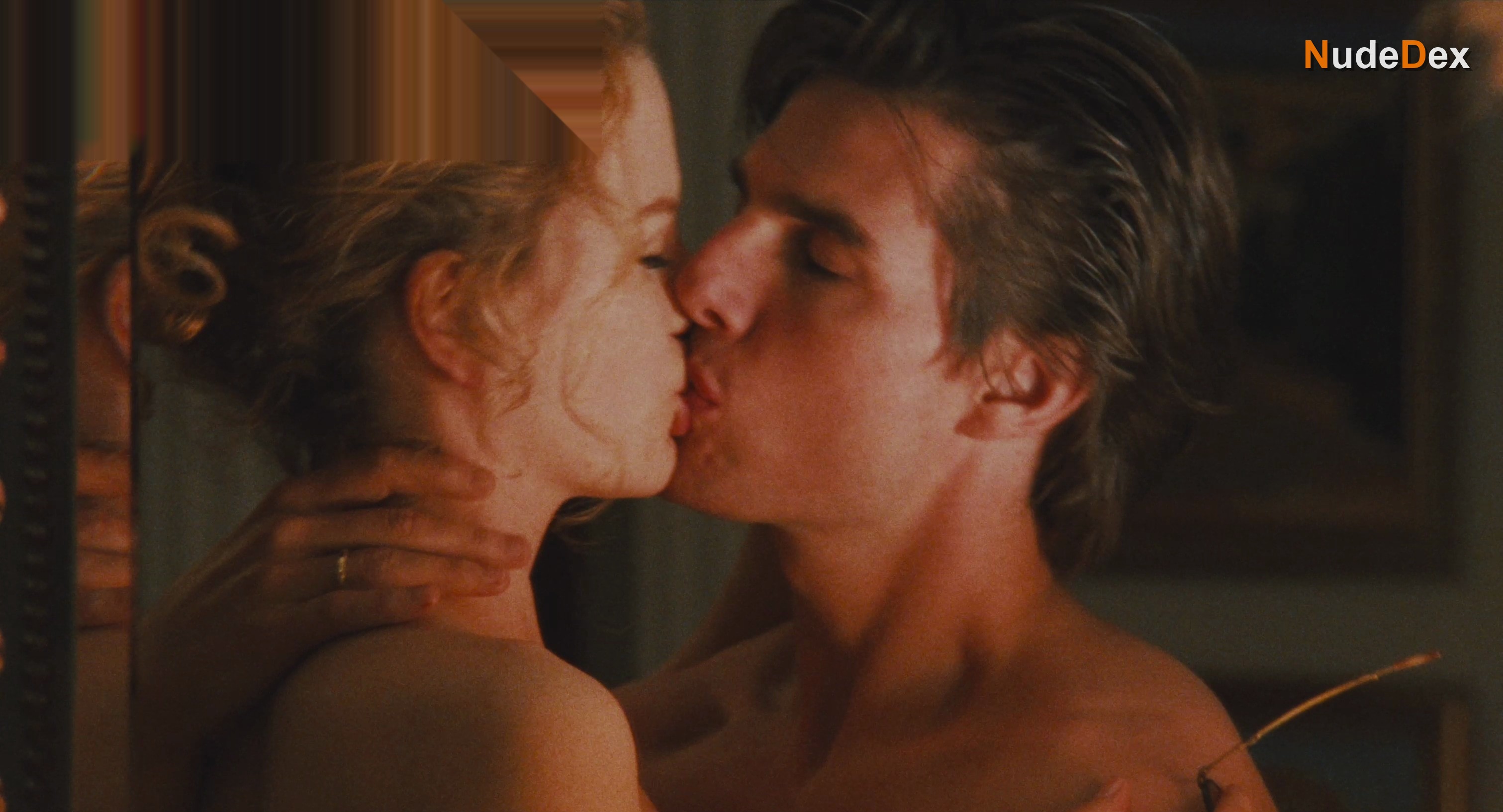 Nicole Kidman in Eyes Wide Shut, photo 14