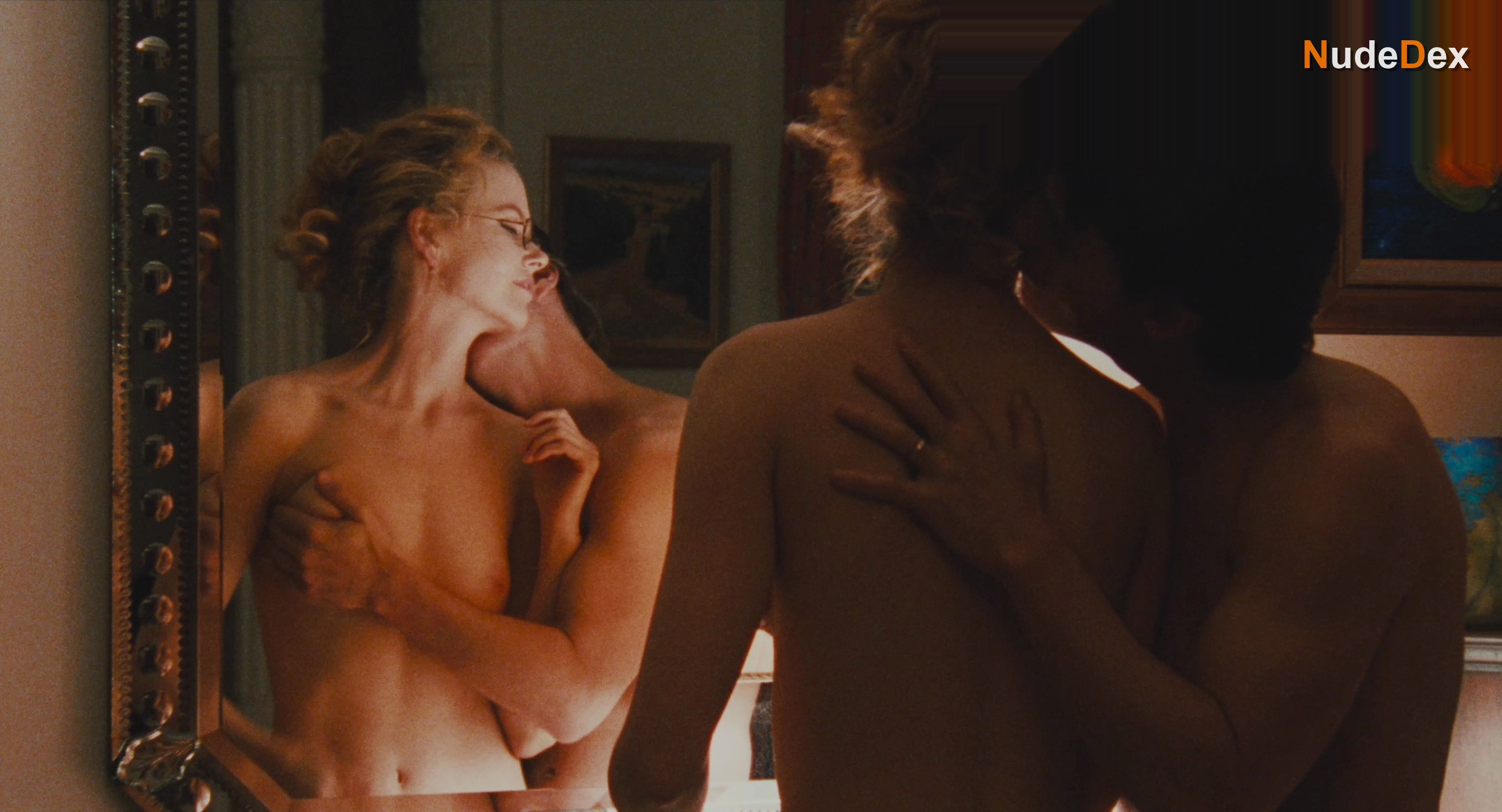 Nicole Kidman in Eyes Wide Shut, photo 17