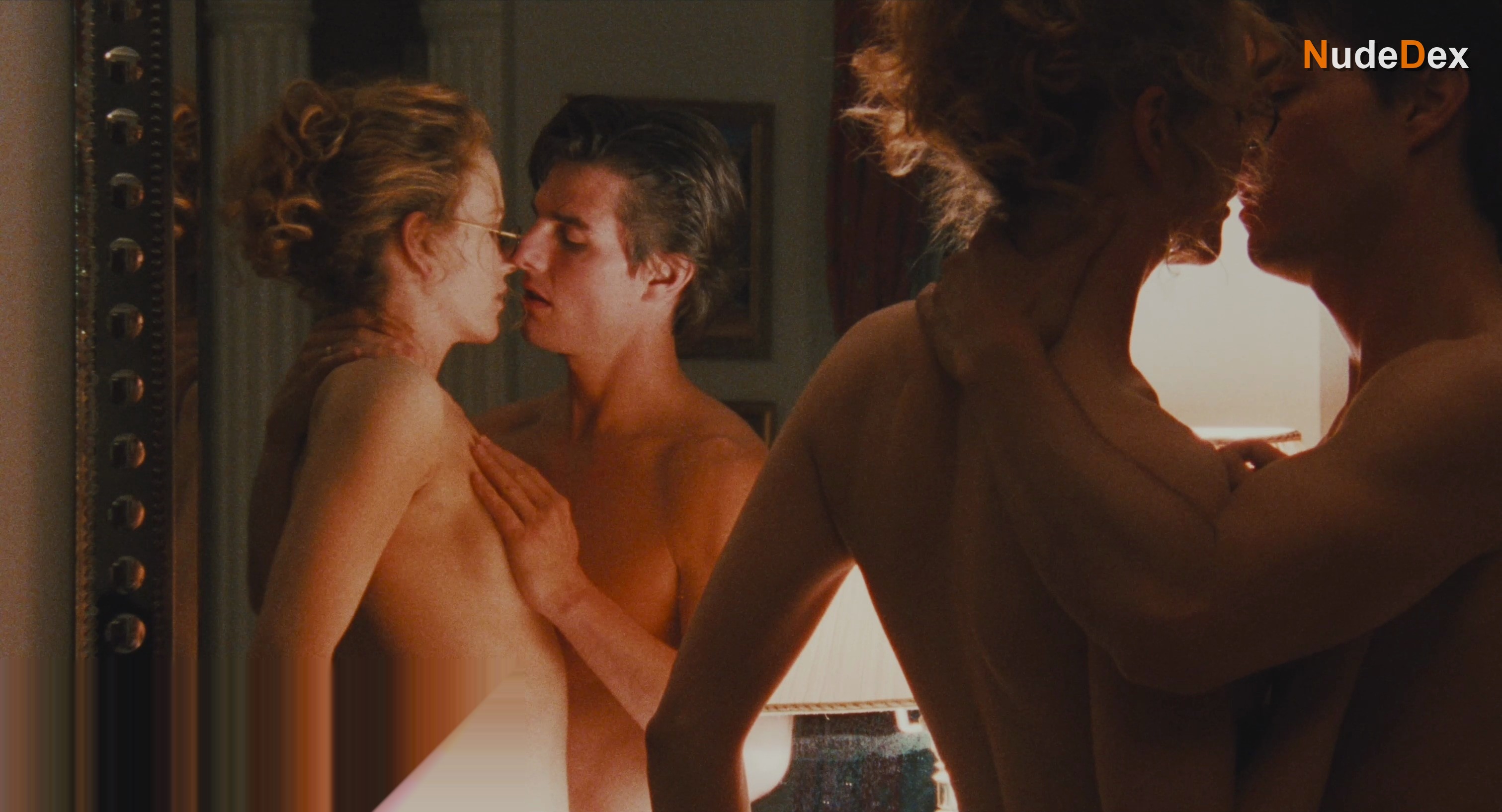 Nicole Kidman in Eyes Wide Shut, photo 21