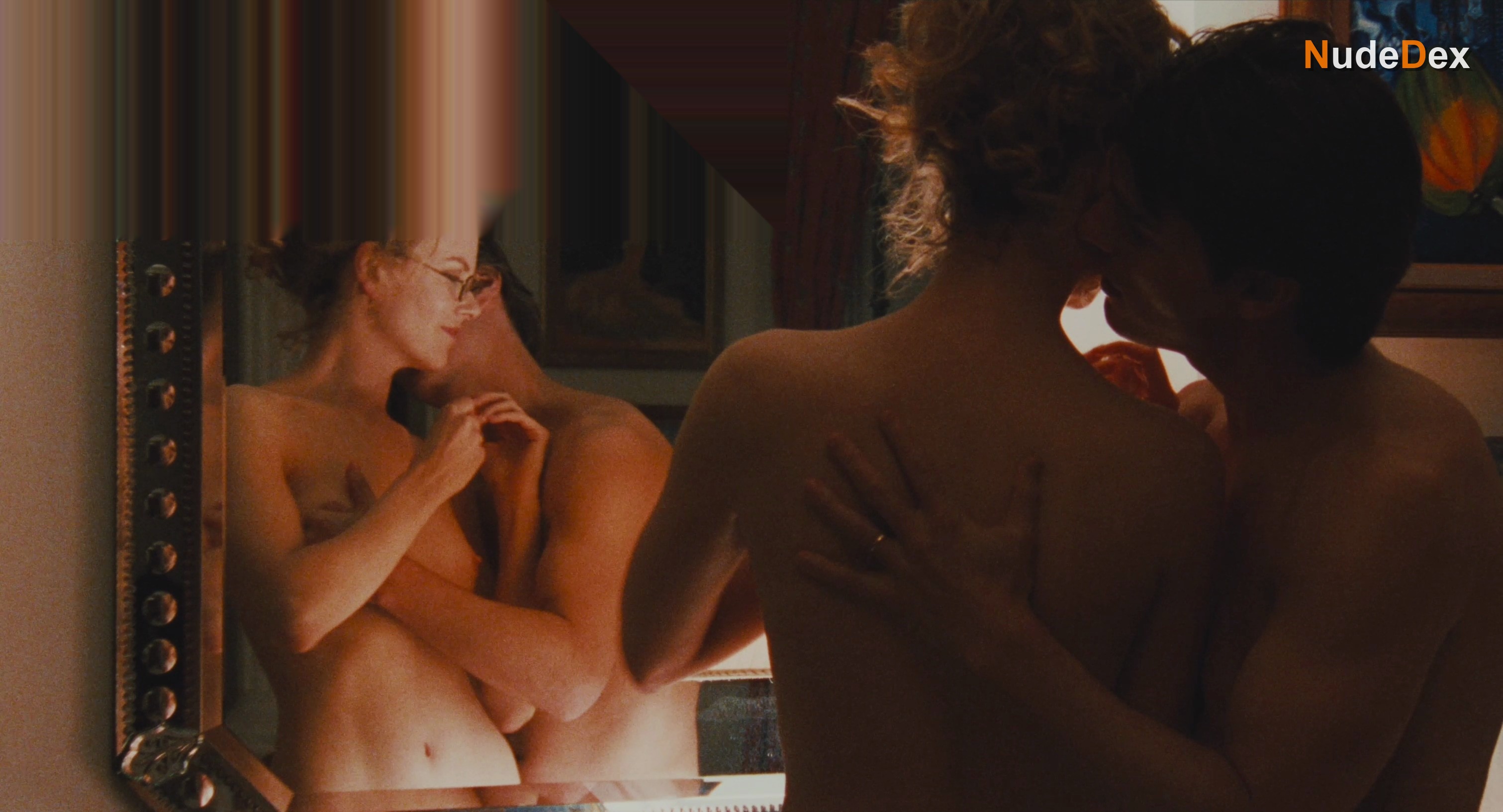 Nicole Kidman in Eyes Wide Shut, photo 22