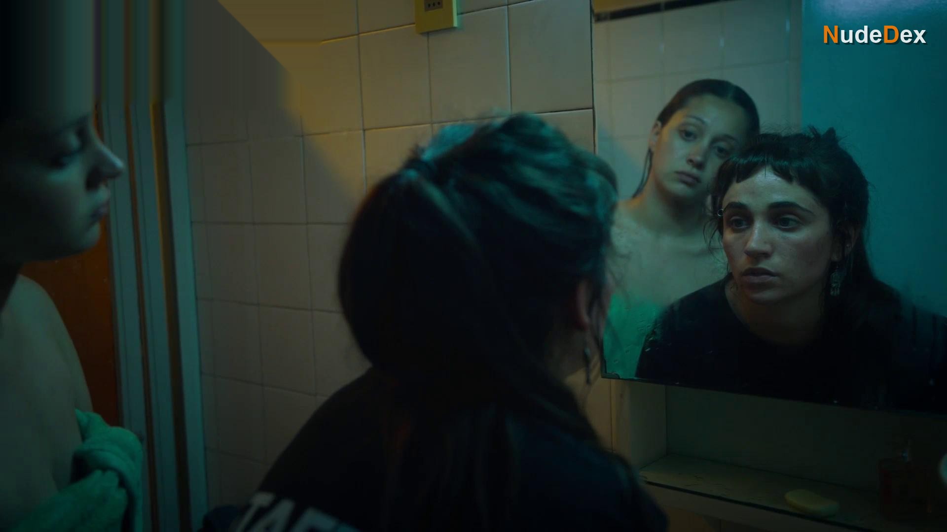Nicole Mottchouk in Cromanon, photo 9