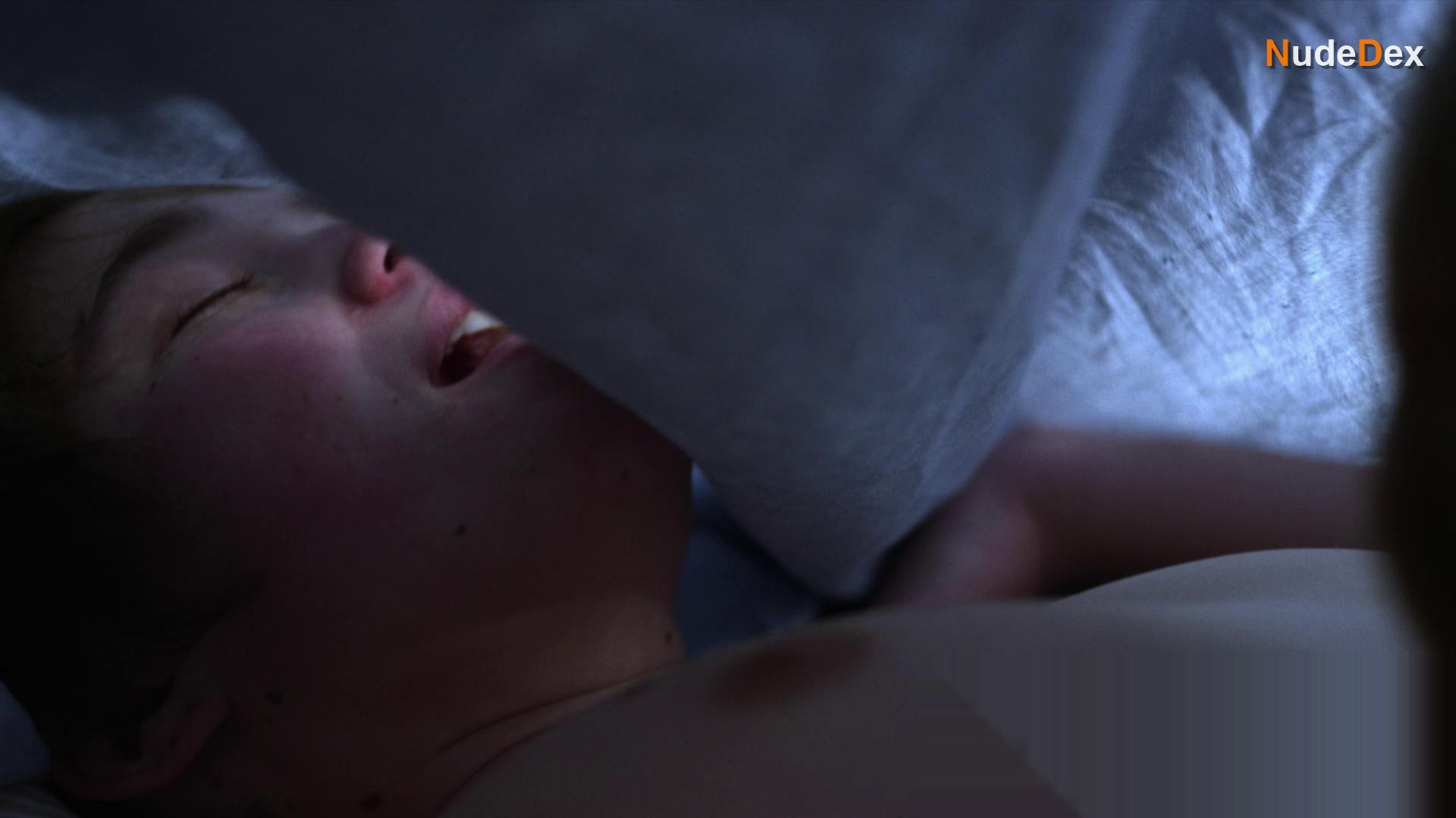 Niki Verkaar in Unwanted