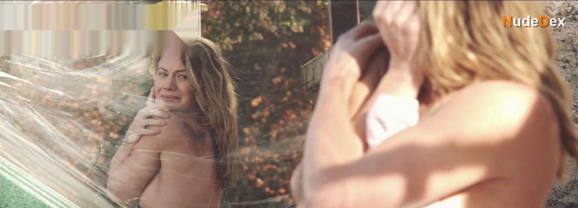 Nikki Leigh in A Girl Is A Gun, photo 4