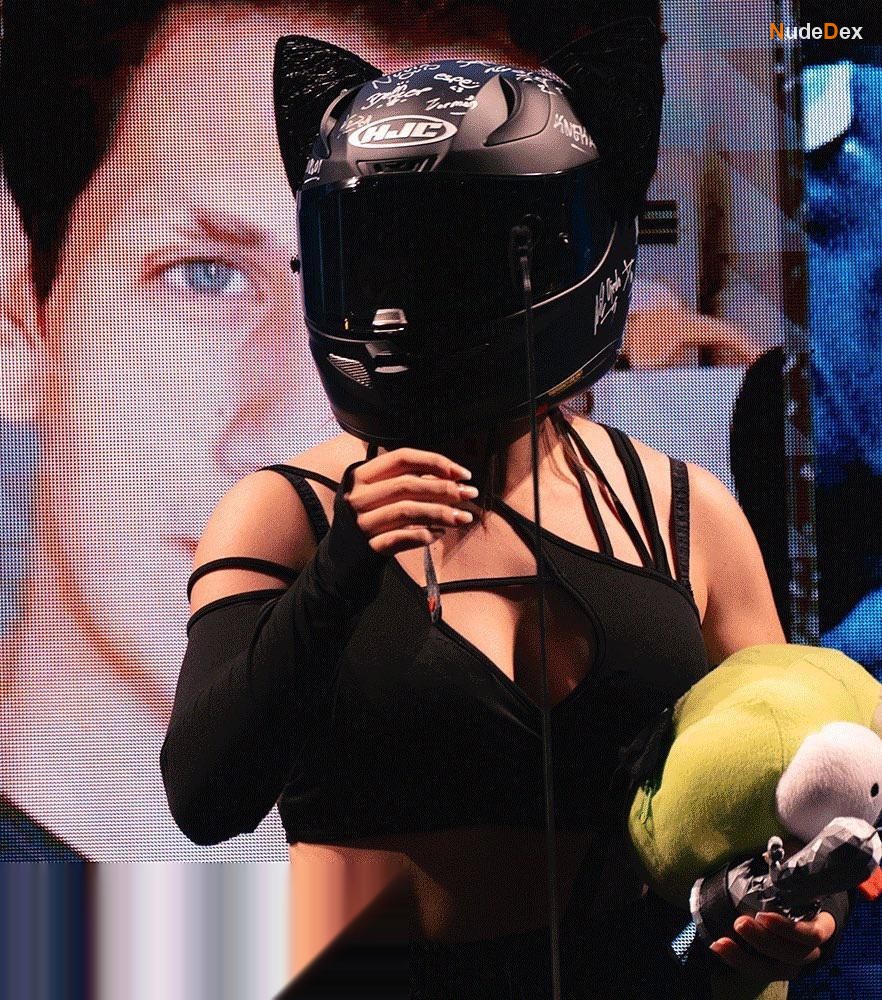 Nimu Spacecat in The Body Nation, photo 45