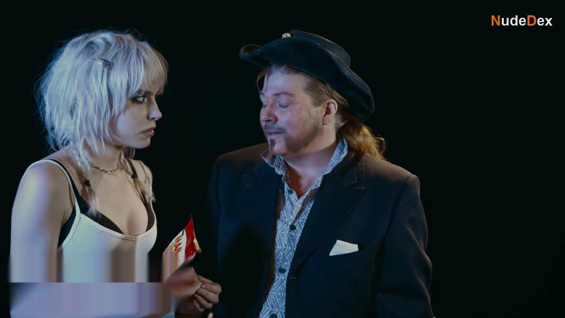 Nina Hedenfeldt in Shopping Fucking, photo 4